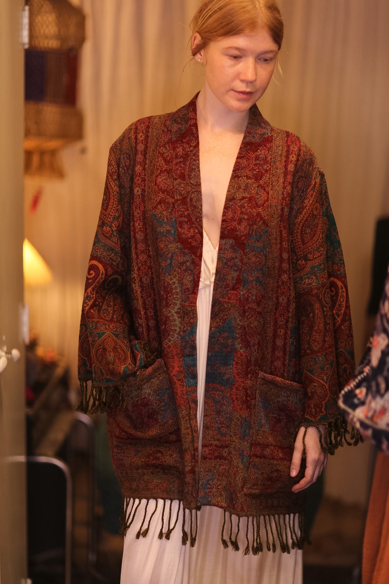 CONE PATTERN EMBROIDERED COTTON WOOL SHAWL HAYSHAN - BANGKOK TAILOR CLOTHING STORE - HANDMADE CLOTHING