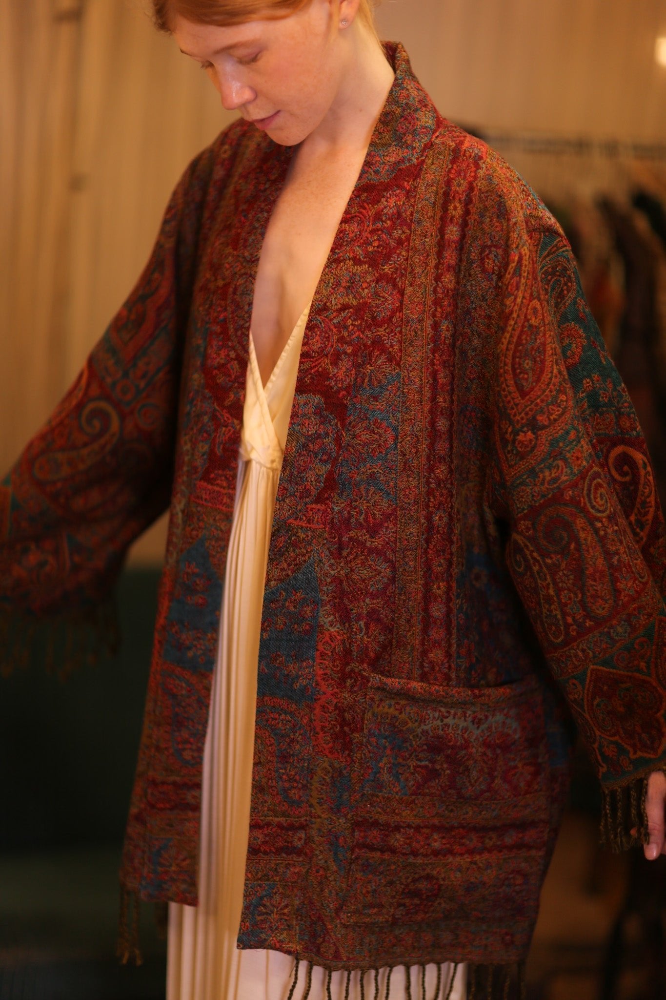 CONE PATTERN EMBROIDERED COTTON WOOL SHAWL HAYSHAN - BANGKOK TAILOR CLOTHING STORE - HANDMADE CLOTHING