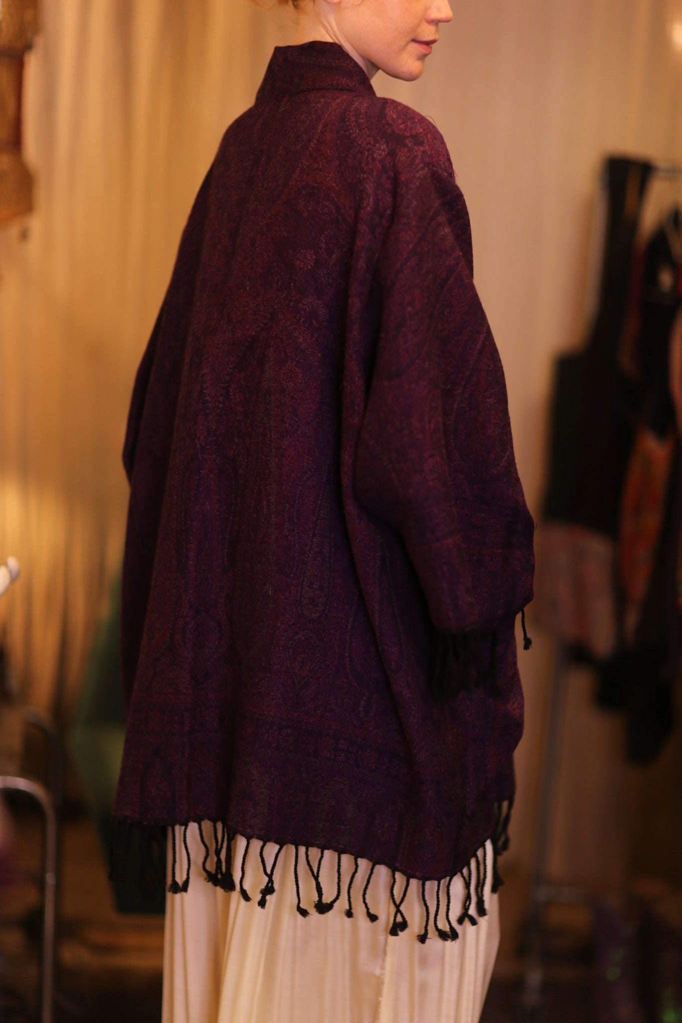 CONE PATTERN EMBROIDERED COTTON WOOL SHAWL THINZAR - BANGKOK TAILOR CLOTHING STORE - HANDMADE CLOTHING