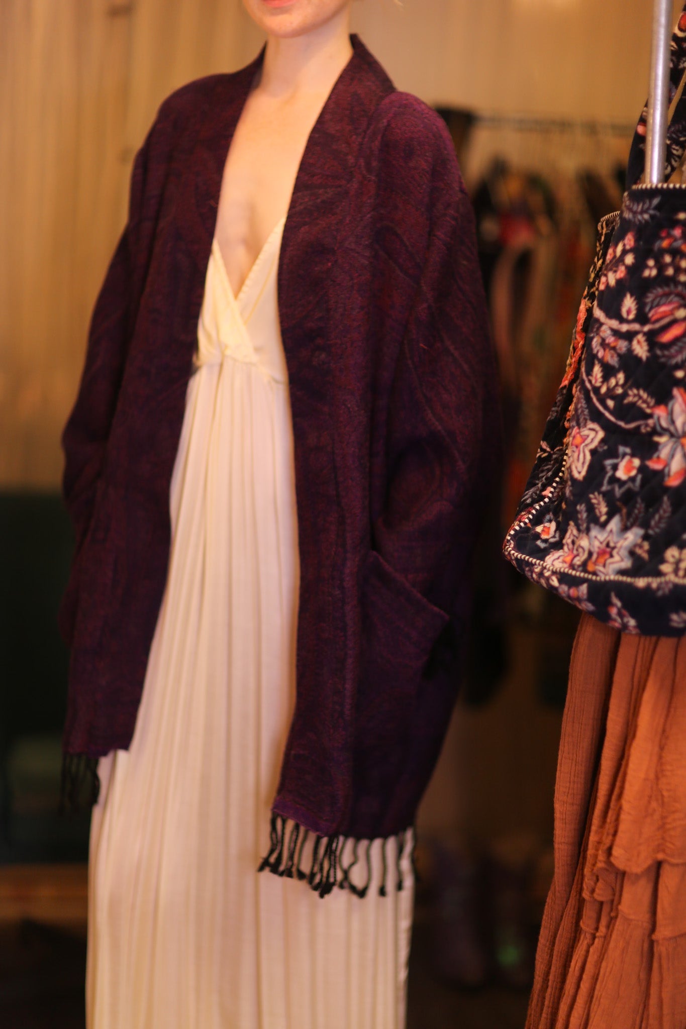 CONE PATTERN EMBROIDERED COTTON WOOL SHAWL THINZAR - BANGKOK TAILOR CLOTHING STORE - HANDMADE CLOTHING