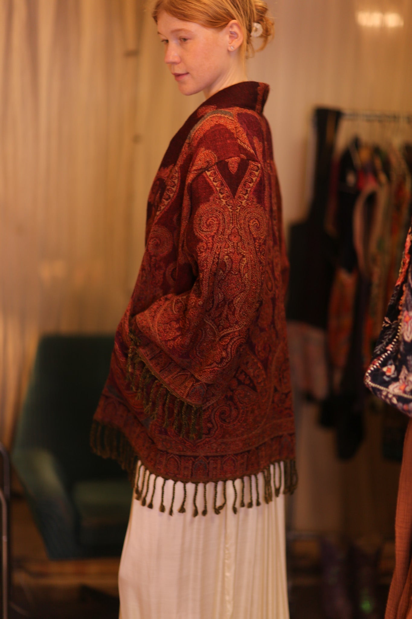 CONE PATTERN EMBROIDERED SHAWL COTTON WOOL HARMONY - BANGKOK TAILOR CLOTHING STORE - HANDMADE CLOTHING