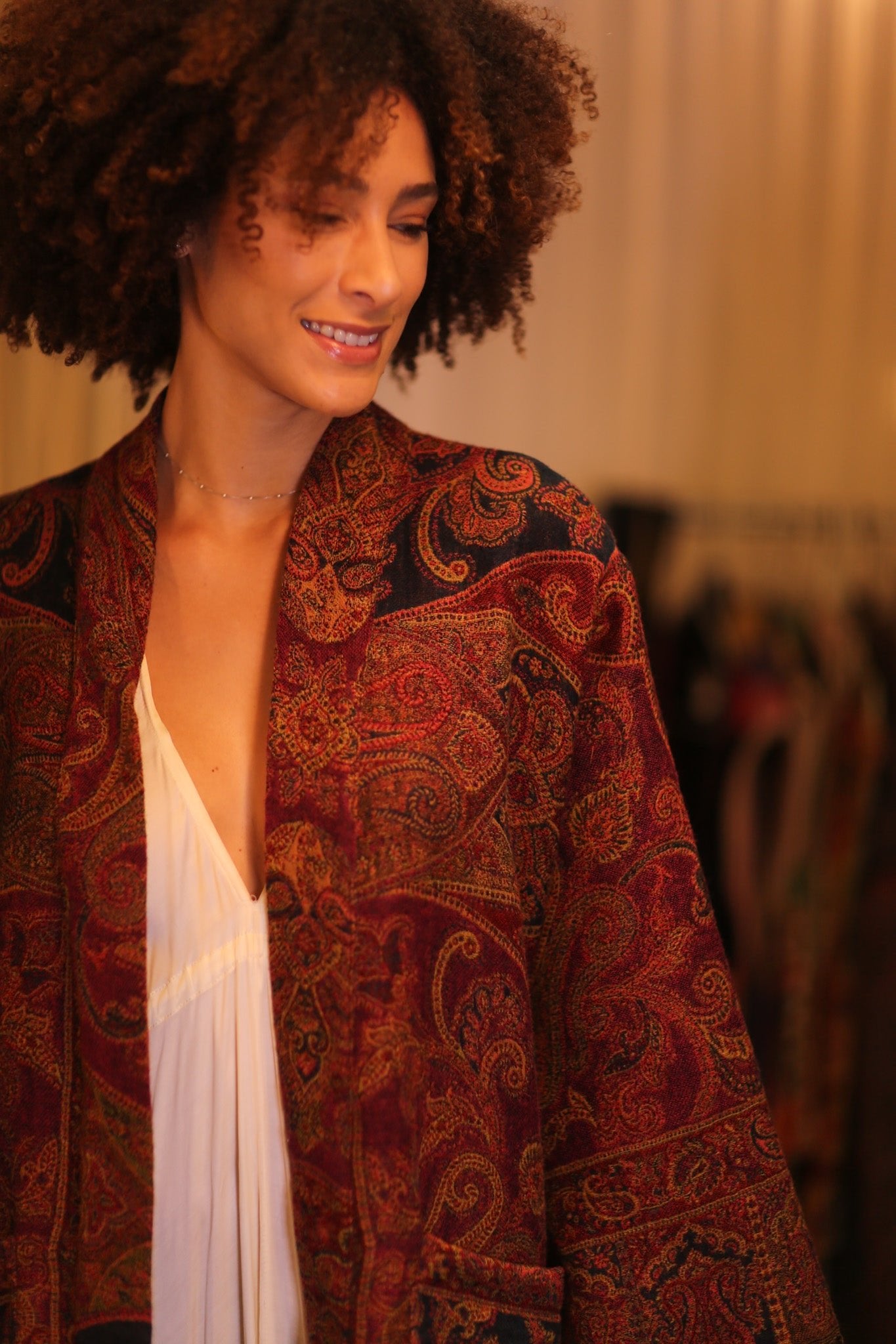 CONE PATTERNED EMBROIDERED COTTON WOOL SHAWL KIMONO NANCY - BANGKOK TAILOR CLOTHING STORE - HANDMADE CLOTHING