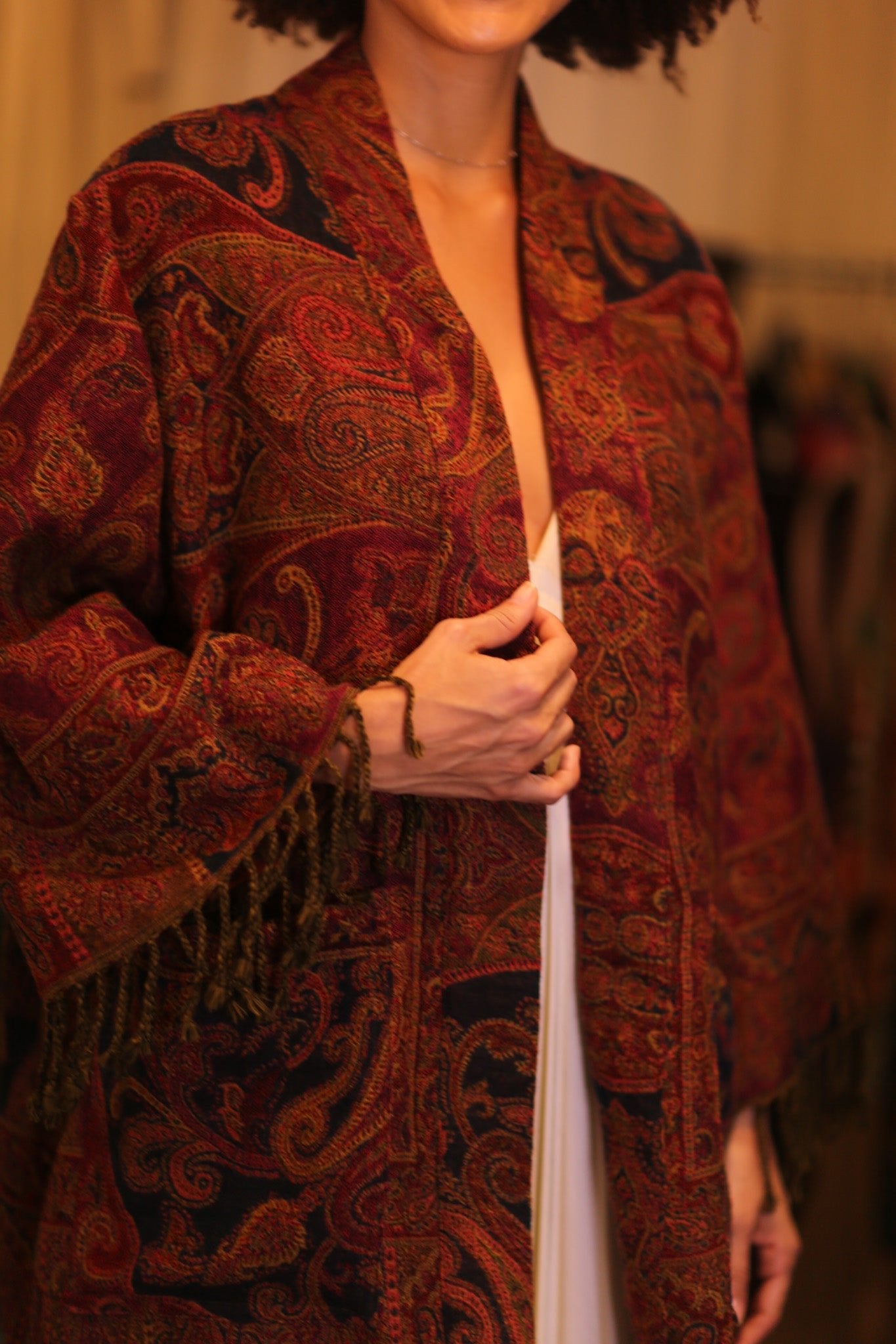 CONE PATTERNED EMBROIDERED COTTON WOOL SHAWL KIMONO NANCY - BANGKOK TAILOR CLOTHING STORE - HANDMADE CLOTHING