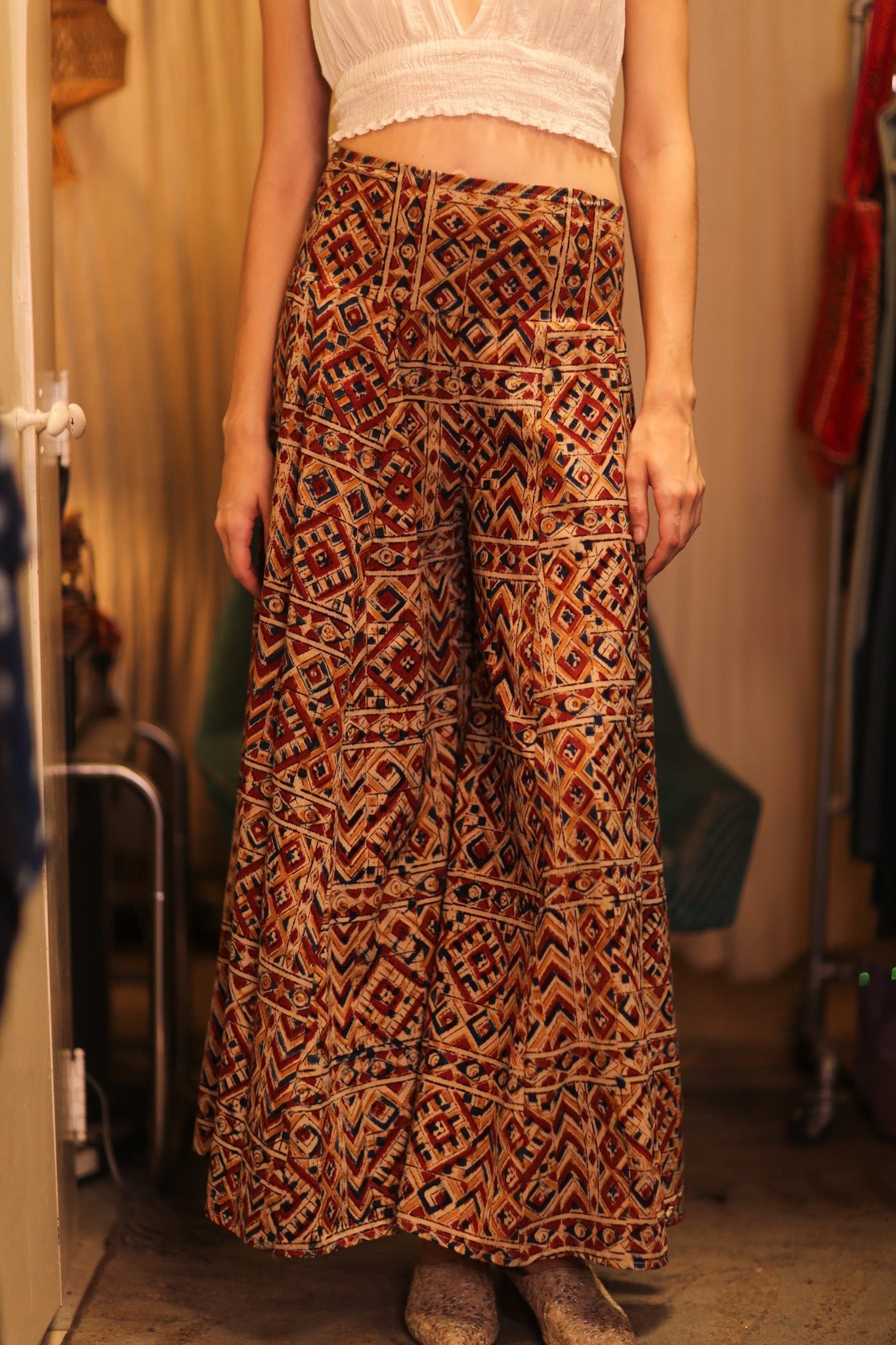 COTTON WIDE LEGS LONG PANTS RUBY MHAMKWET - BANGKOK TAILOR CLOTHING STORE - HANDMADE CLOTHING