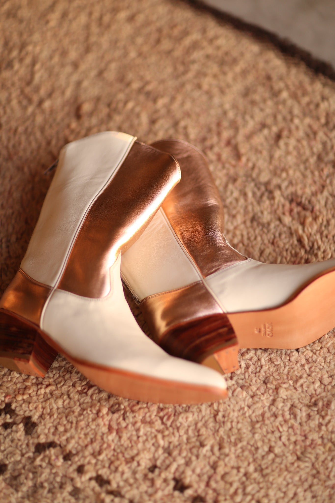 CREAM ROSE GOLD BOOTS DEVIN - BANGKOK TAILOR CLOTHING STORE - HANDMADE CLOTHING