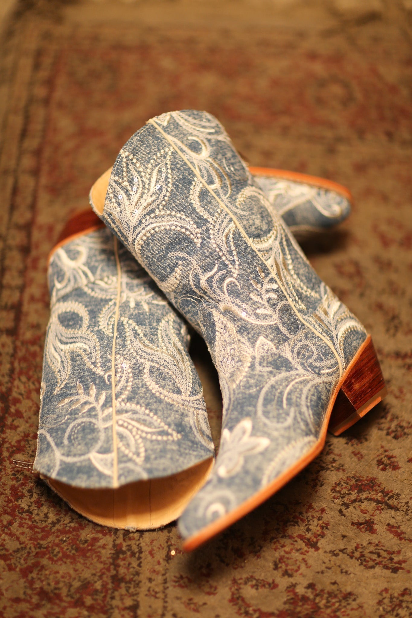 DENIM EMBROIDERED WESTERN BOOTS KATALIN - BANGKOK TAILOR CLOTHING STORE - HANDMADE CLOTHING