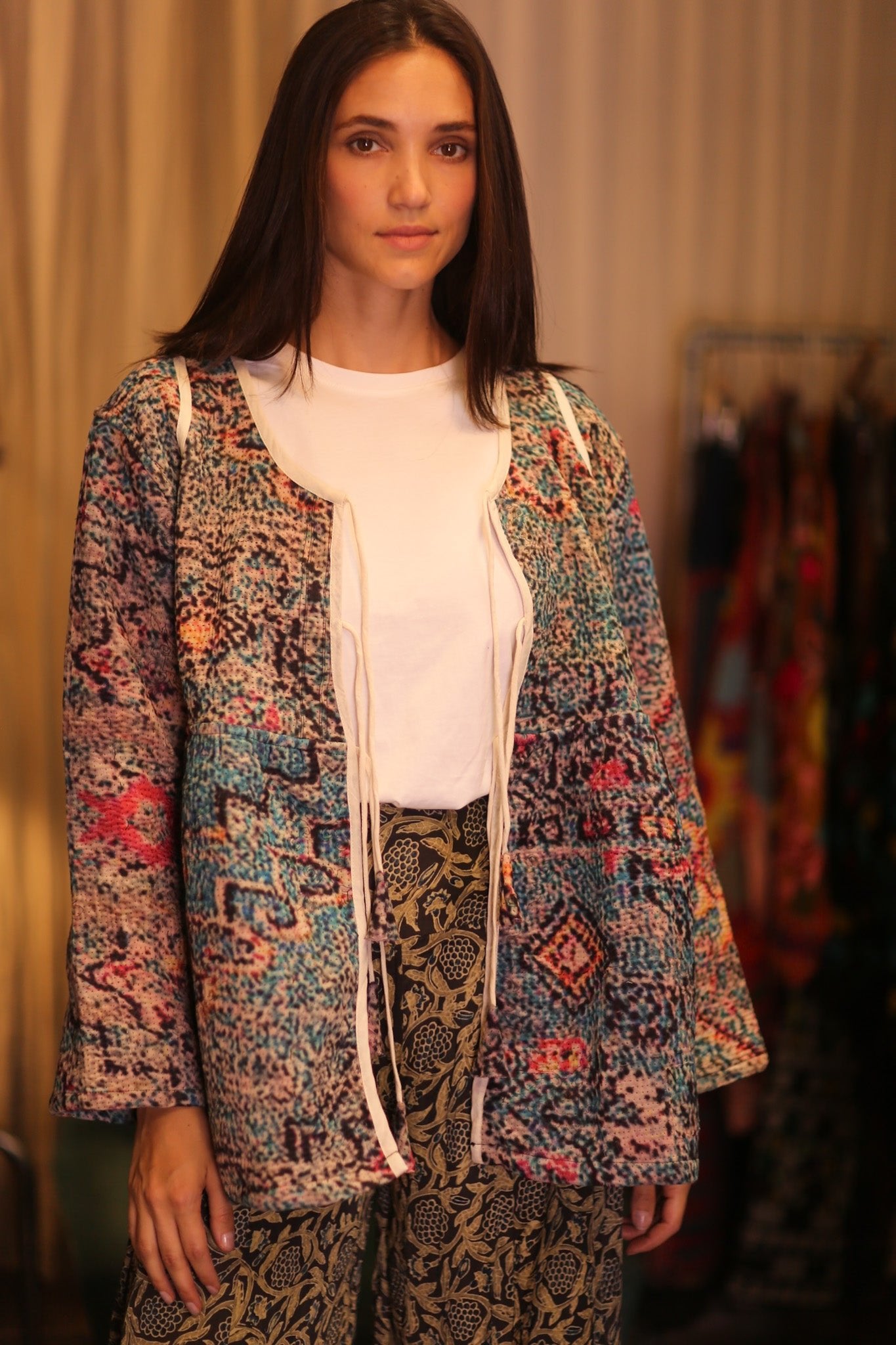 DOLLY SUZANI JACKET NIPORO - BANGKOK TAILOR CLOTHING STORE - HANDMADE CLOTHING