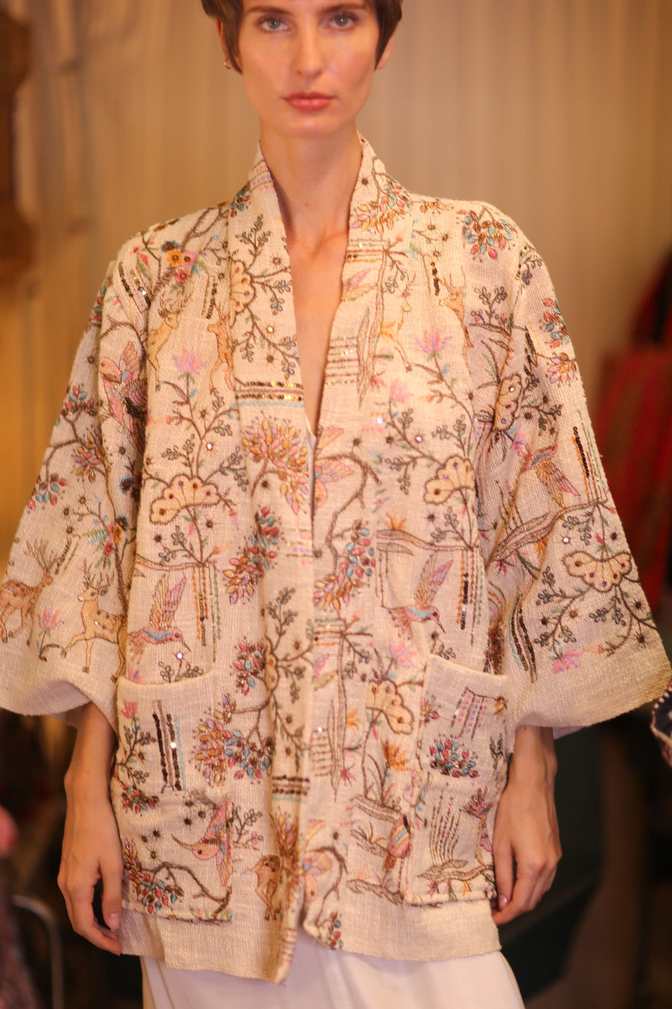 EMBROIDERED COTTON SHORT KIMONO DREAMWORLD - BANGKOK TAILOR CLOTHING STORE - HANDMADE CLOTHING
