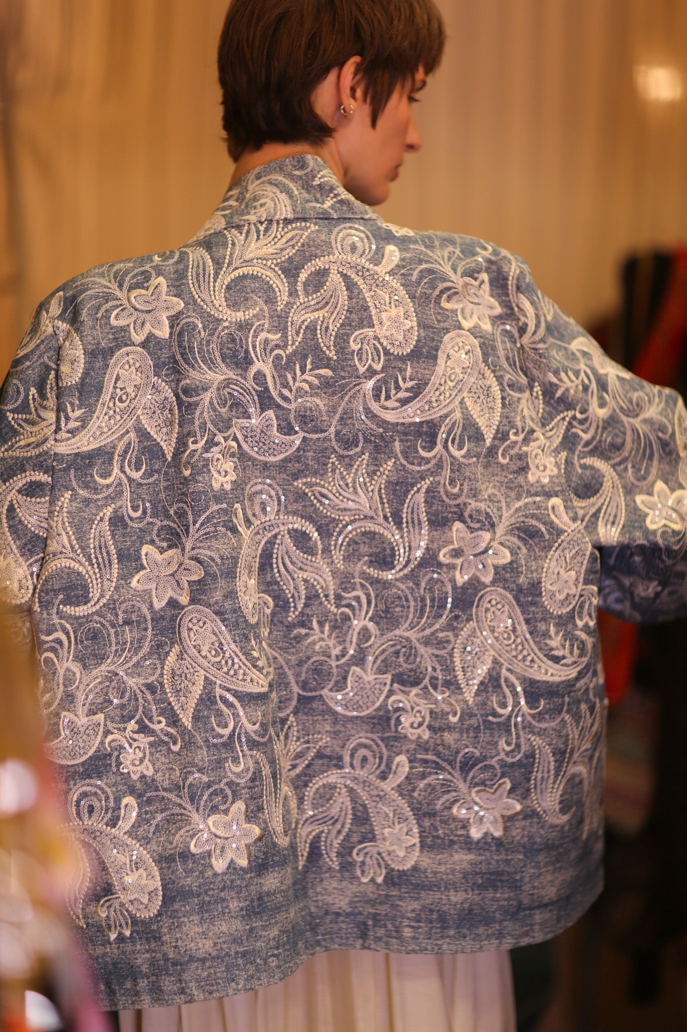 EMBROIDERED DENIM SHORT KIMONO LIPAS - BANGKOK TAILOR CLOTHING STORE - HANDMADE CLOTHING