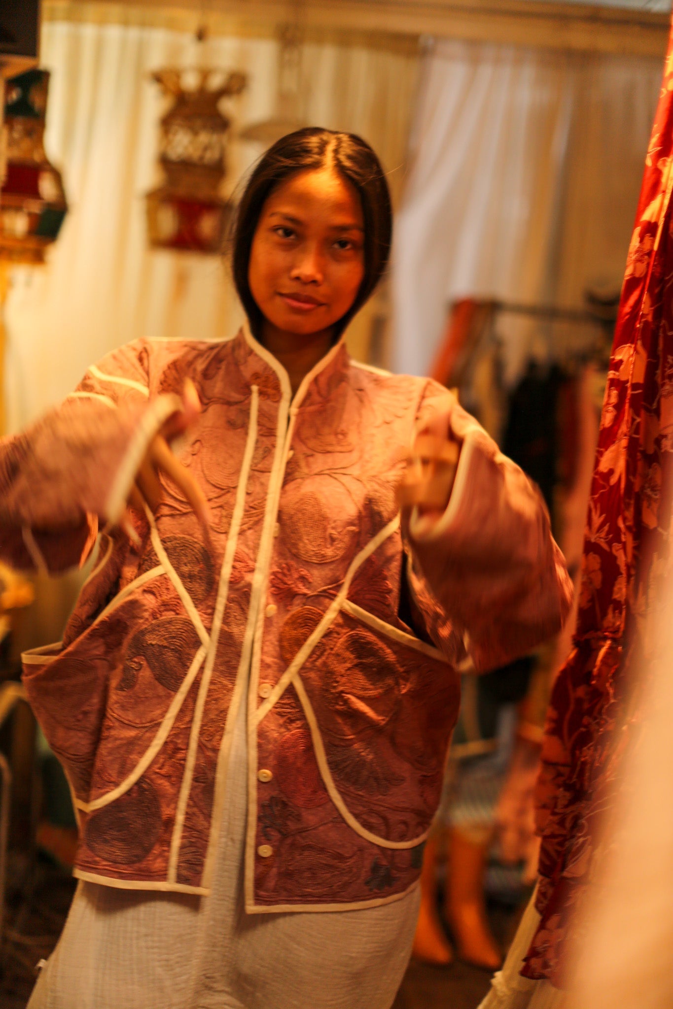 EMBROIDERED JACKET BOB - BANGKOK TAILOR CLOTHING STORE - HANDMADE CLOTHING