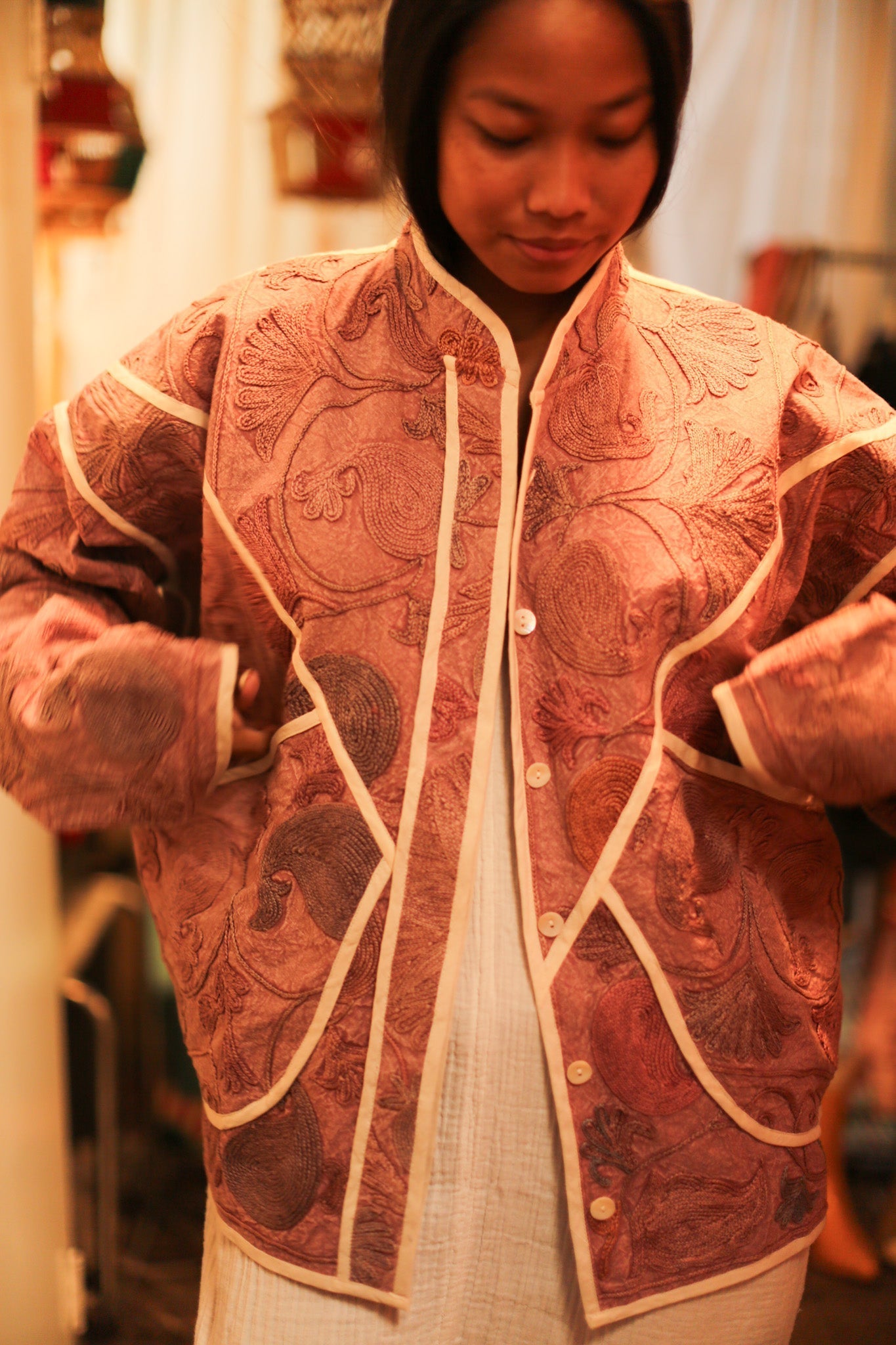 EMBROIDERED JACKET BOB - BANGKOK TAILOR CLOTHING STORE - HANDMADE CLOTHING