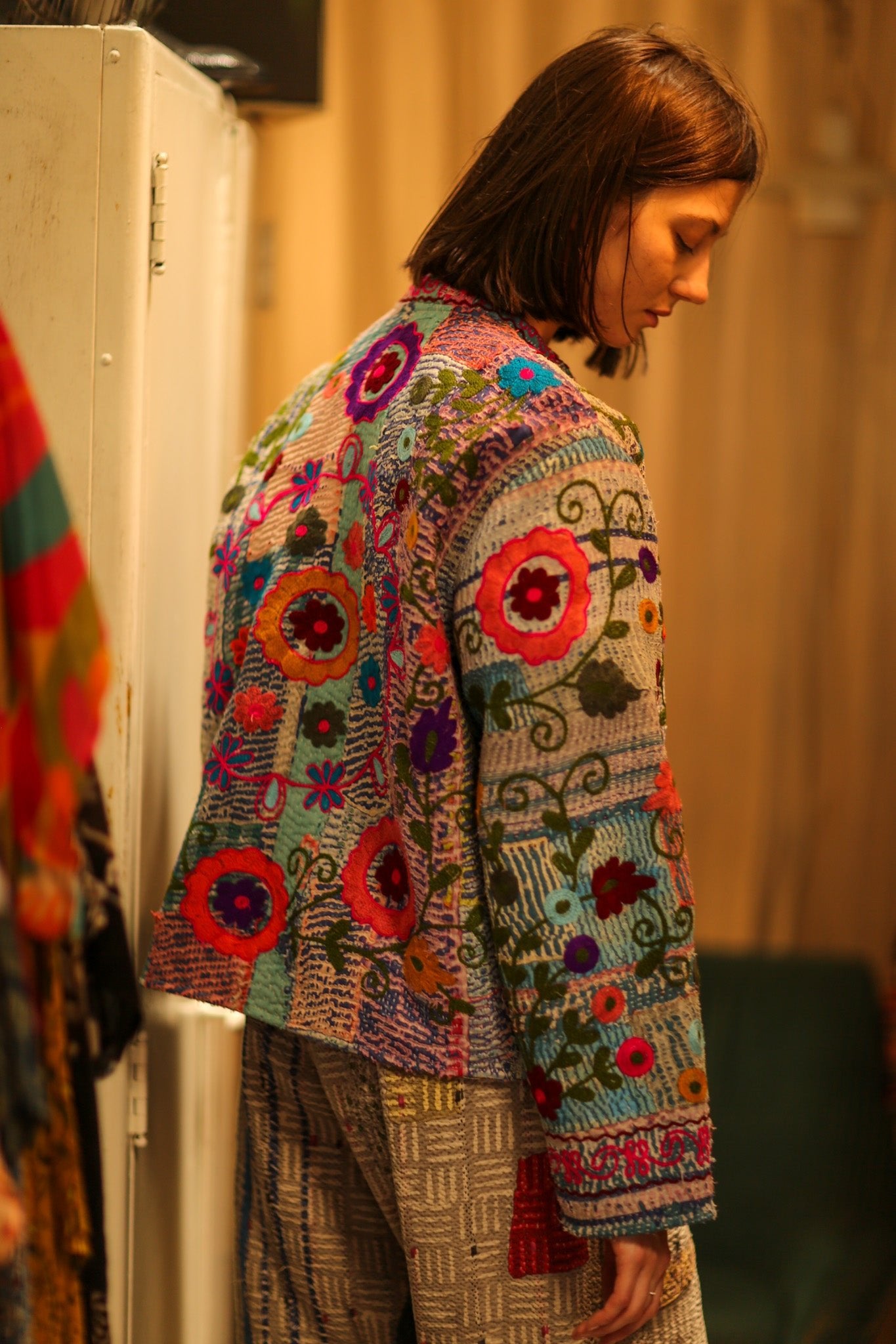EMBROIDERED JACKET LIBBY - BANGKOK TAILOR CLOTHING STORE - HANDMADE CLOTHING