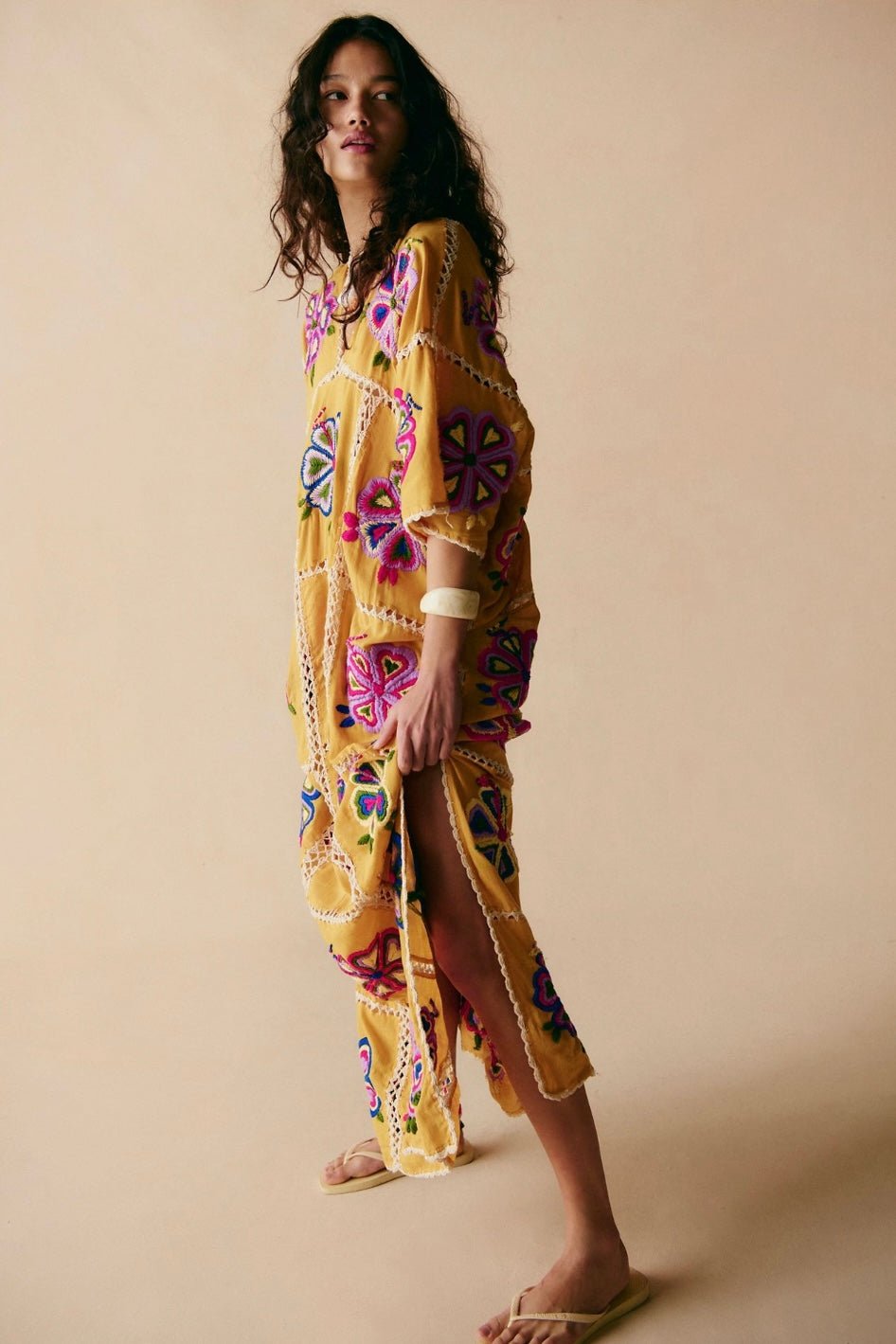 EMBROIDERED KAFTAN JOSIN - BANGKOK TAILOR CLOTHING STORE - HANDMADE CLOTHING