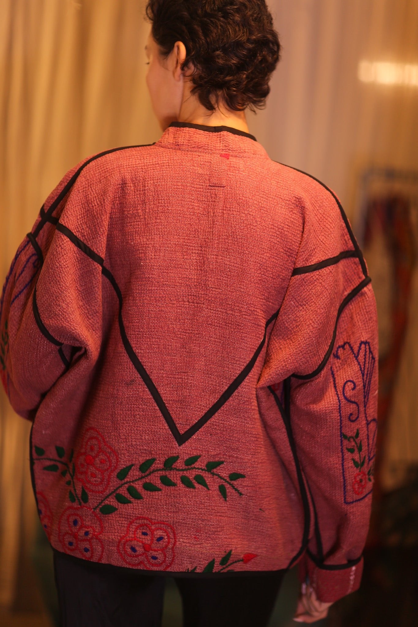EMBROIDERED KANTHA JACKET NAMO - BANGKOK TAILOR CLOTHING STORE - HANDMADE CLOTHING