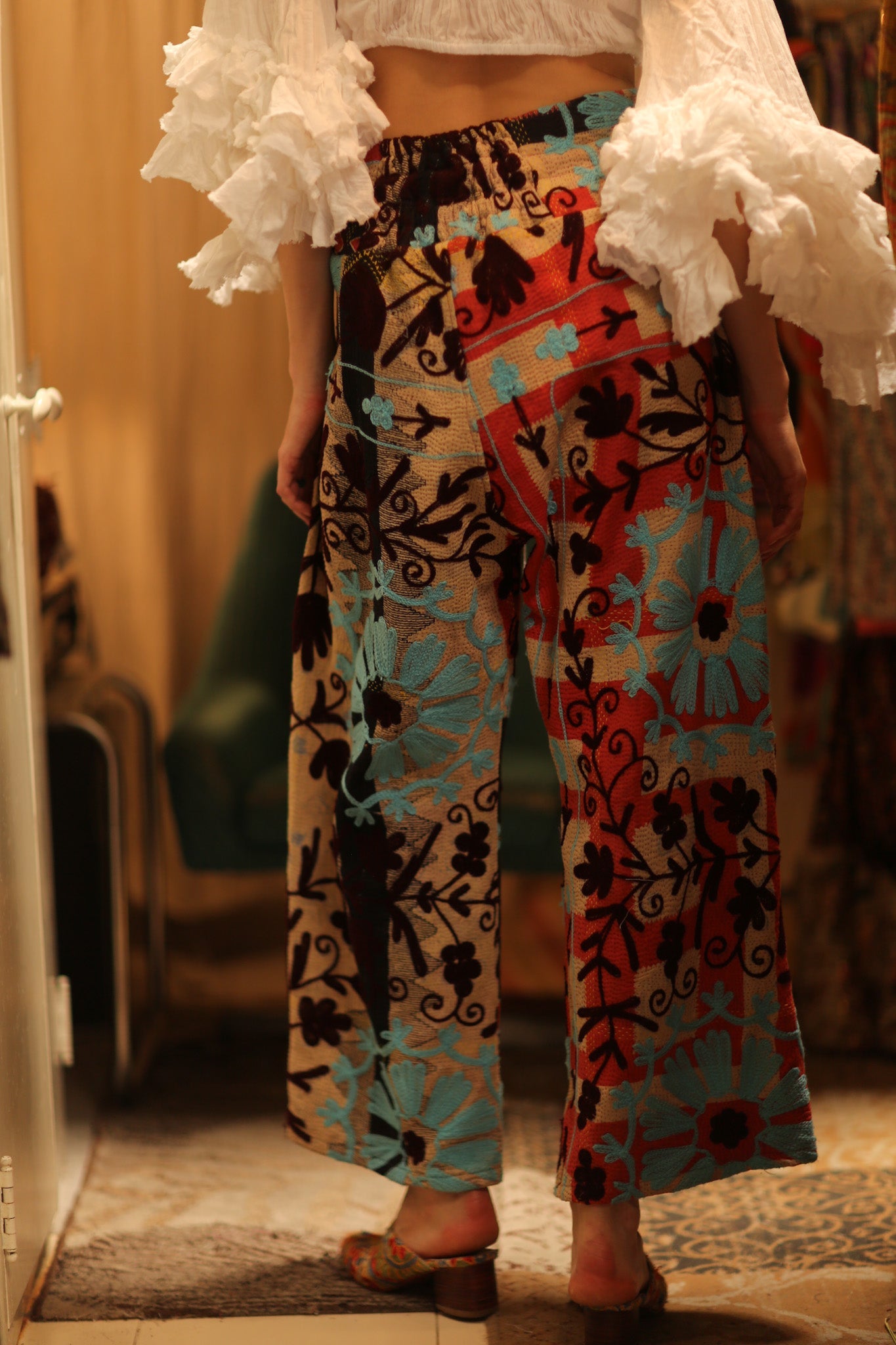 EMBROIDERED KANTHA PANTS FREYA - BANGKOK TAILOR CLOTHING STORE - HANDMADE CLOTHING