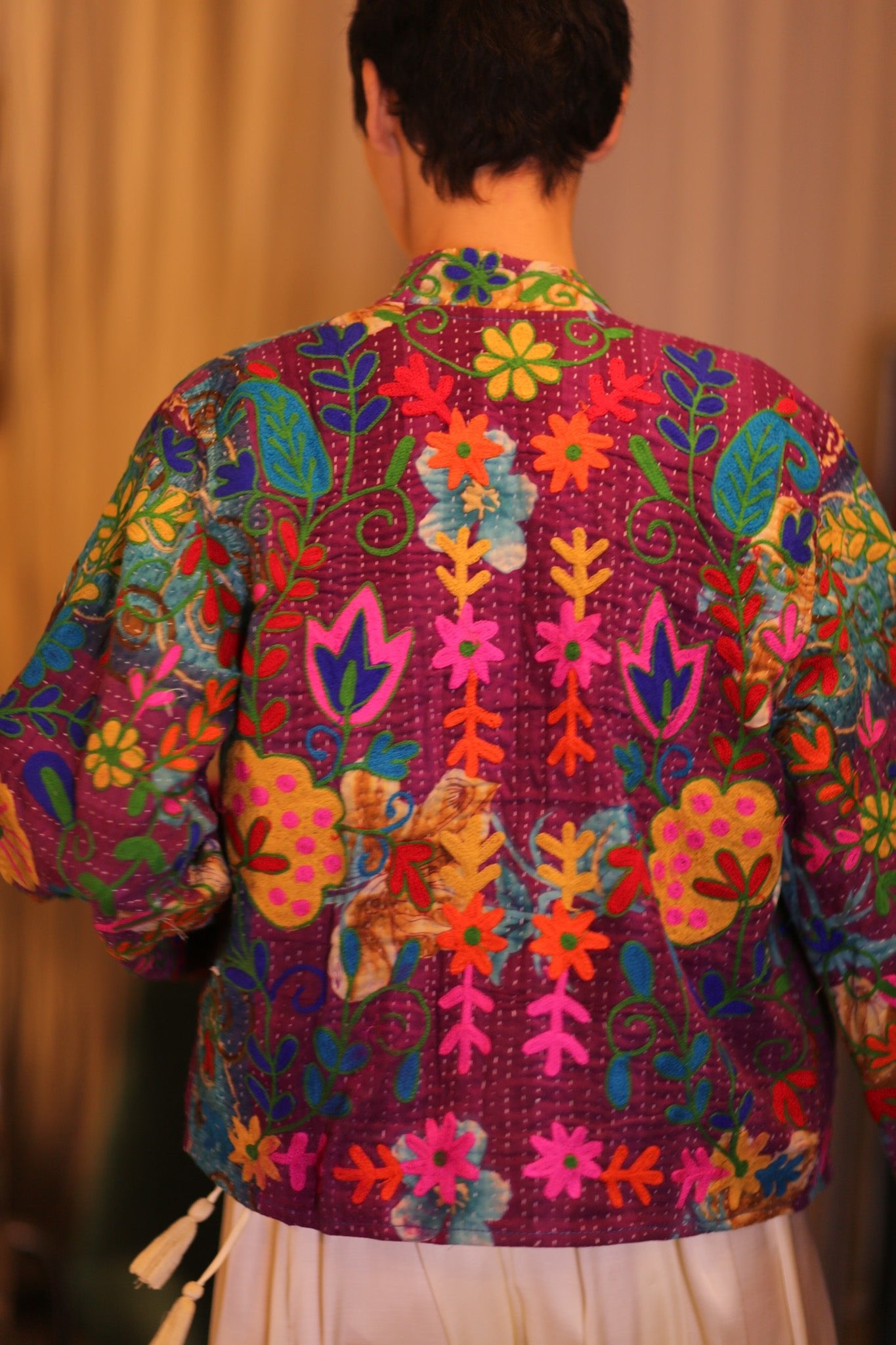 EMBROIDERED KANTHA SHORT COAT INGRID KOKSI - BANGKOK TAILOR CLOTHING STORE - HANDMADE CLOTHING