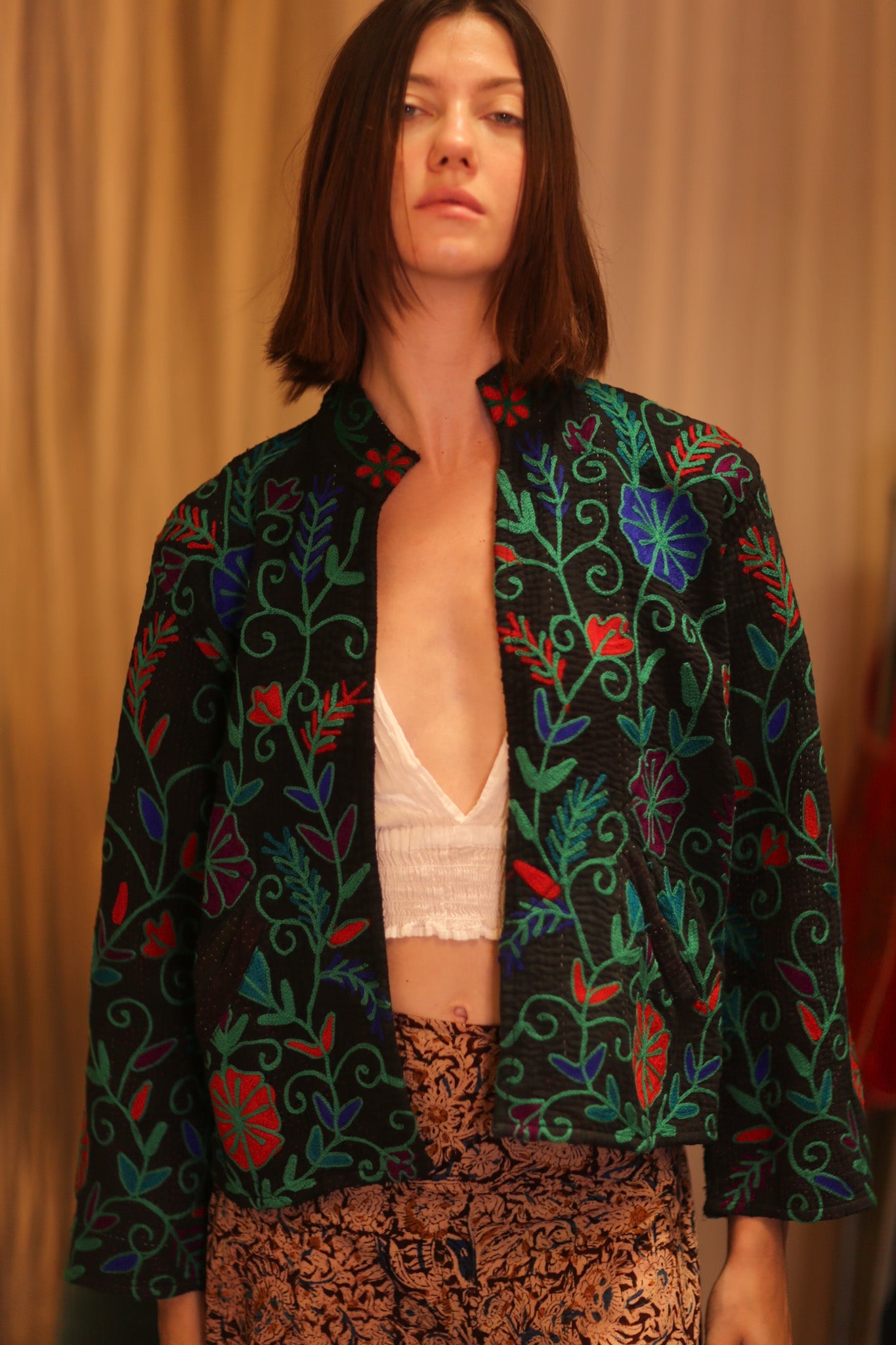 EMBROIDERED KANTHA SHORT COAT PANKHET - BANGKOK TAILOR CLOTHING STORE - HANDMADE CLOTHING