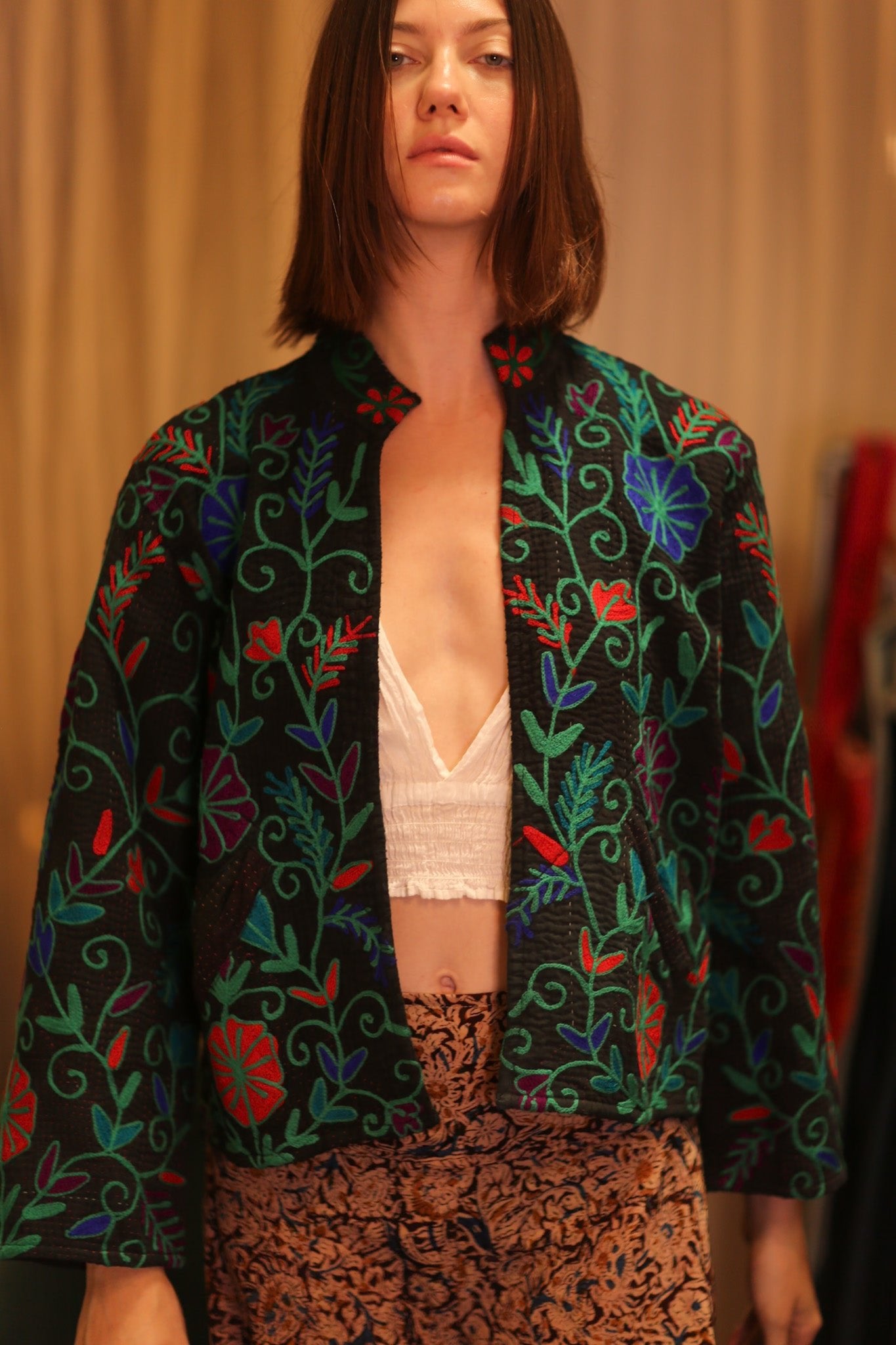 EMBROIDERED KANTHA SHORT COAT PANKHET - BANGKOK TAILOR CLOTHING STORE - HANDMADE CLOTHING