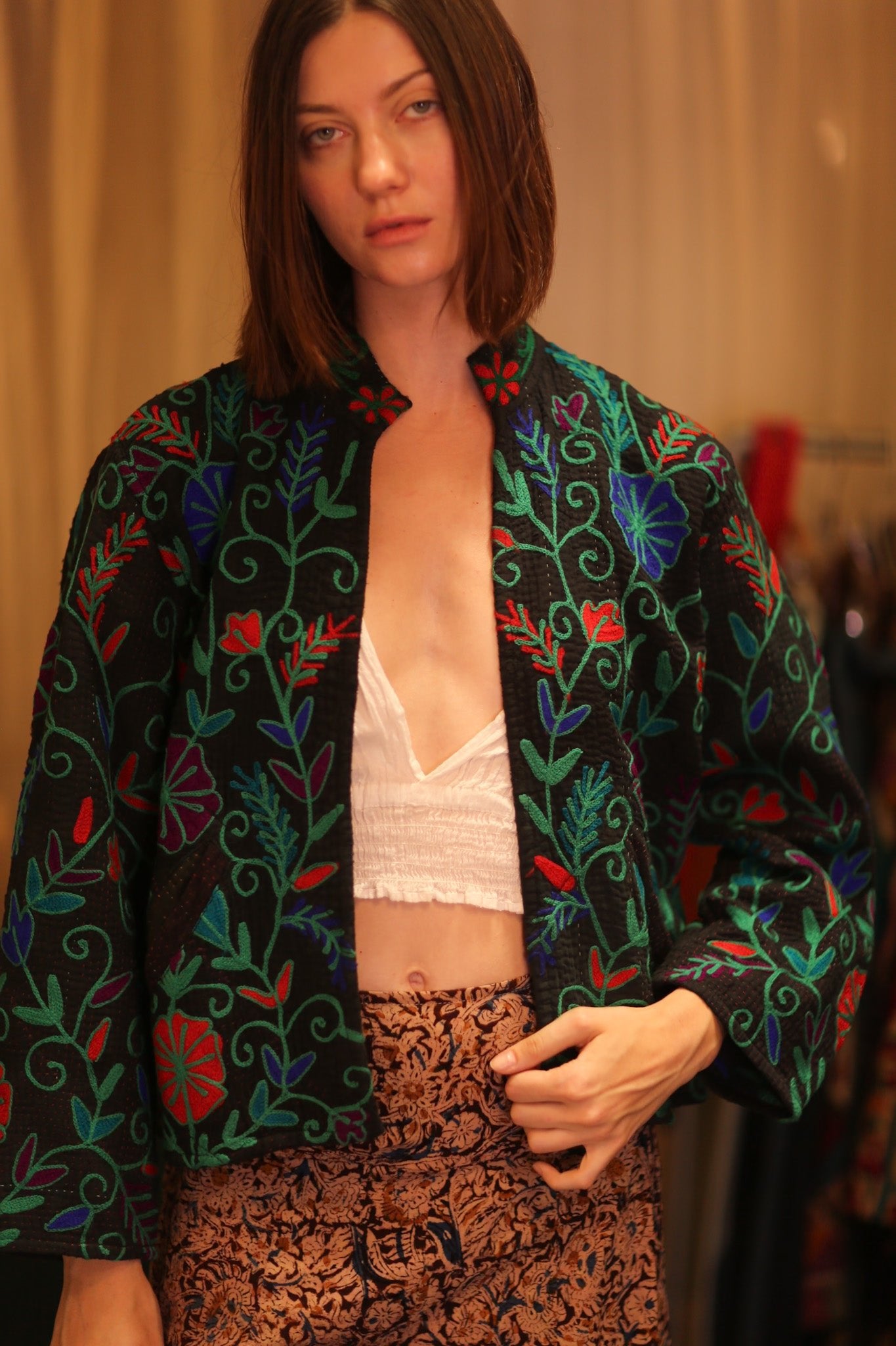 EMBROIDERED KANTHA SHORT COAT PANKHET - BANGKOK TAILOR CLOTHING STORE - HANDMADE CLOTHING