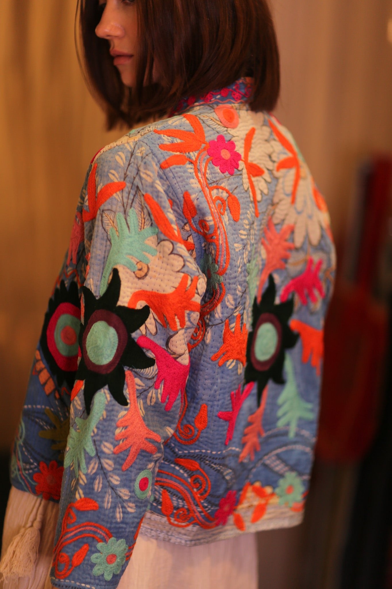 EMBROIDERED KANTHA SHORT JACKET INGRID KAUNGKIN - BANGKOK TAILOR CLOTHING STORE - HANDMADE CLOTHING