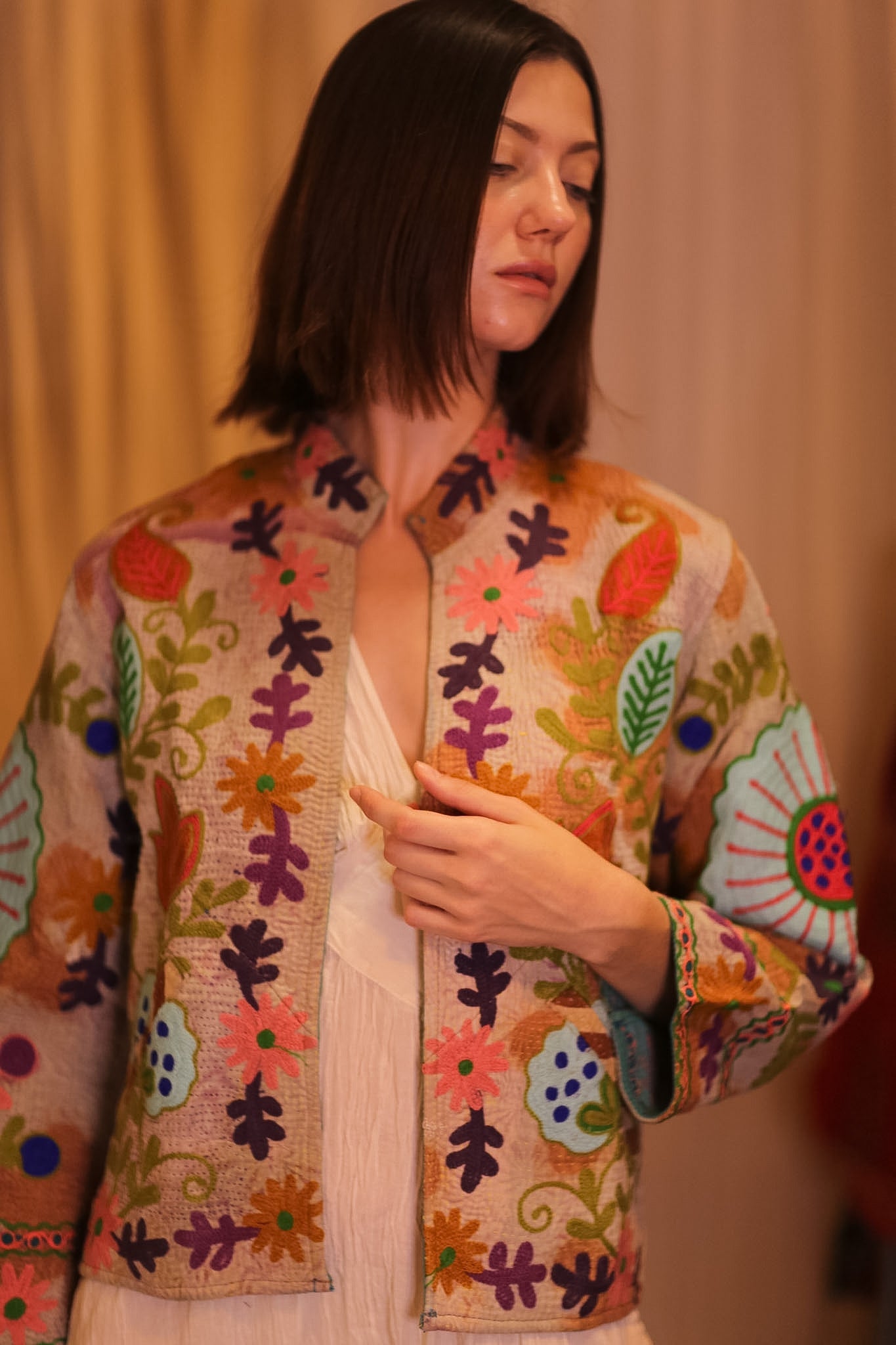 EMBROIDERED KANTHA SHORT JACKET INGRID KYARPAN - BANGKOK TAILOR CLOTHING STORE - HANDMADE CLOTHING