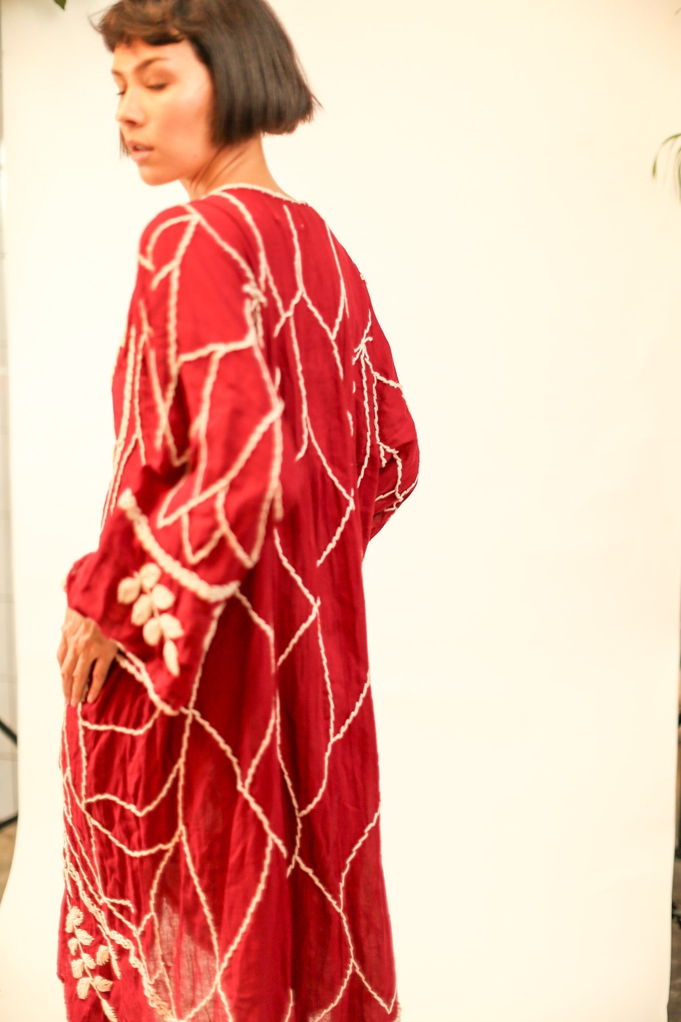 EMBROIDERED KIMONO GINEVRA - BANGKOK TAILOR CLOTHING STORE - HANDMADE CLOTHING