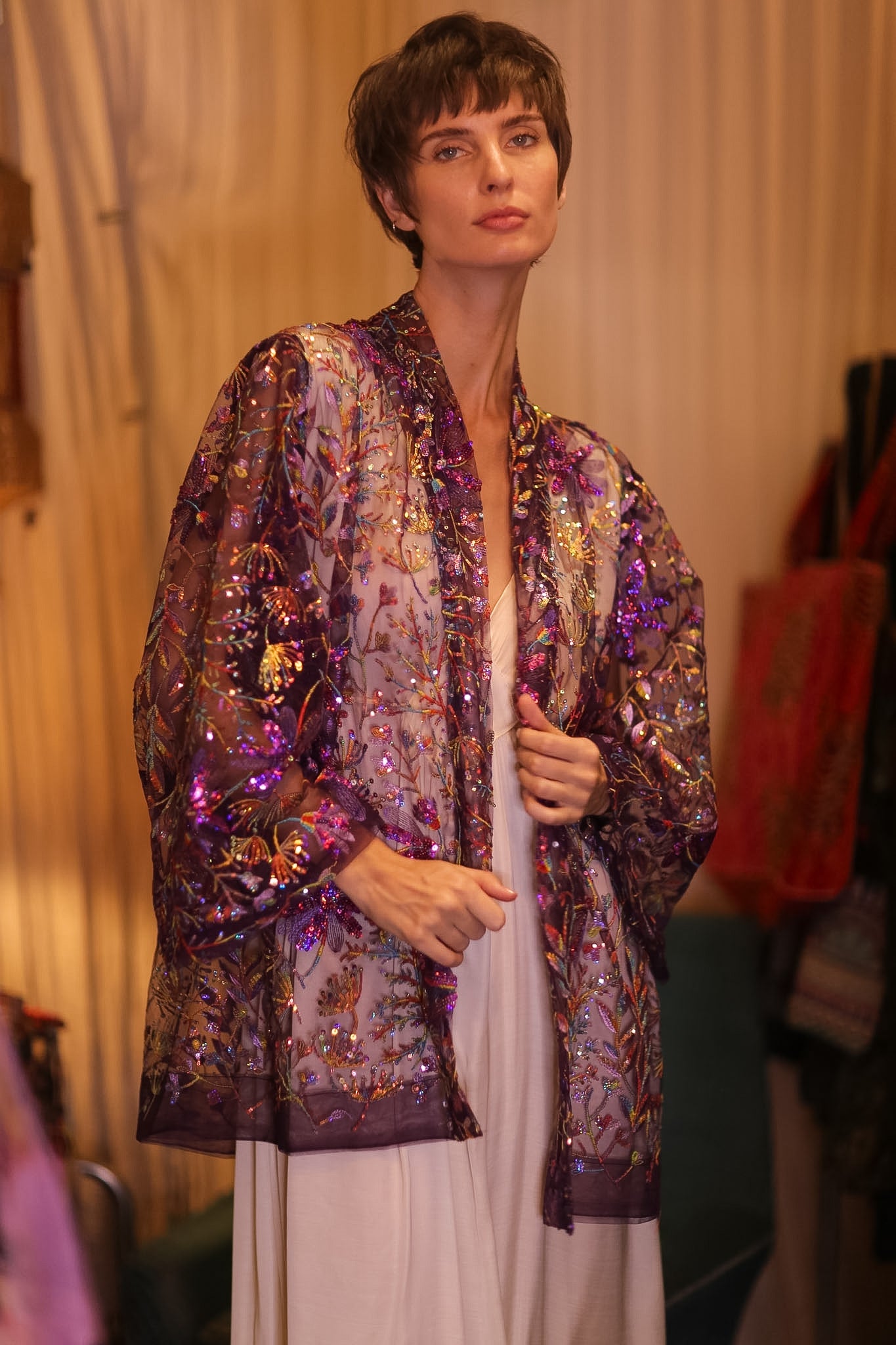 EMBROIDERED SHORT KIMONO PURPLE - BANGKOK TAILOR CLOTHING STORE - HANDMADE CLOTHING