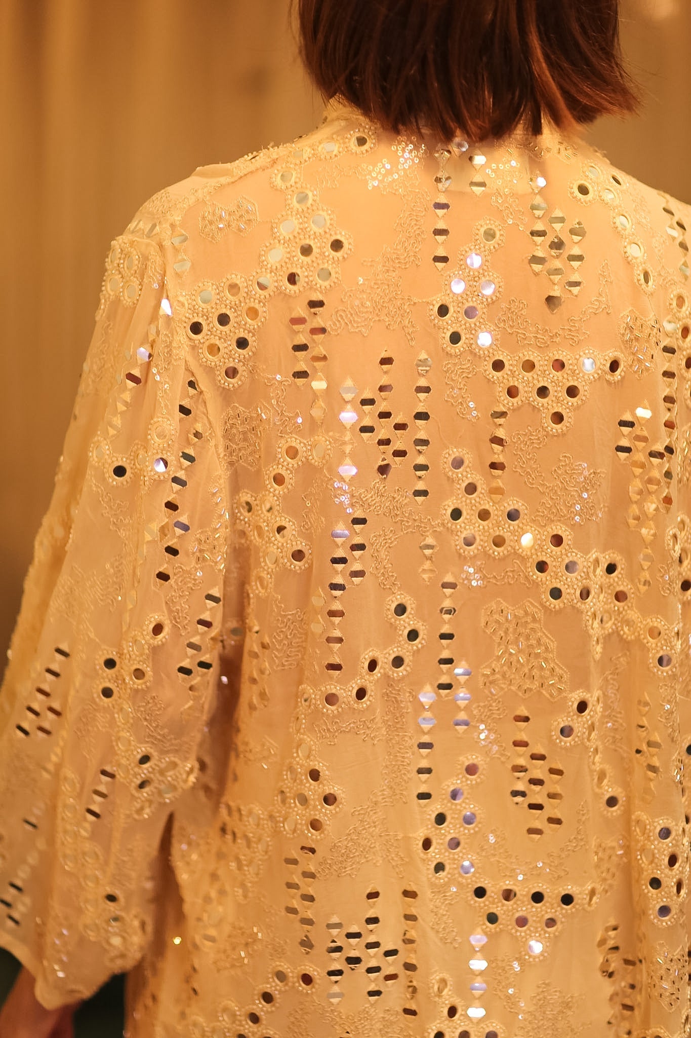 EMBROIDERED SHORT SILK KIMONO MOOSTAL - BANGKOK TAILOR CLOTHING STORE - HANDMADE CLOTHING