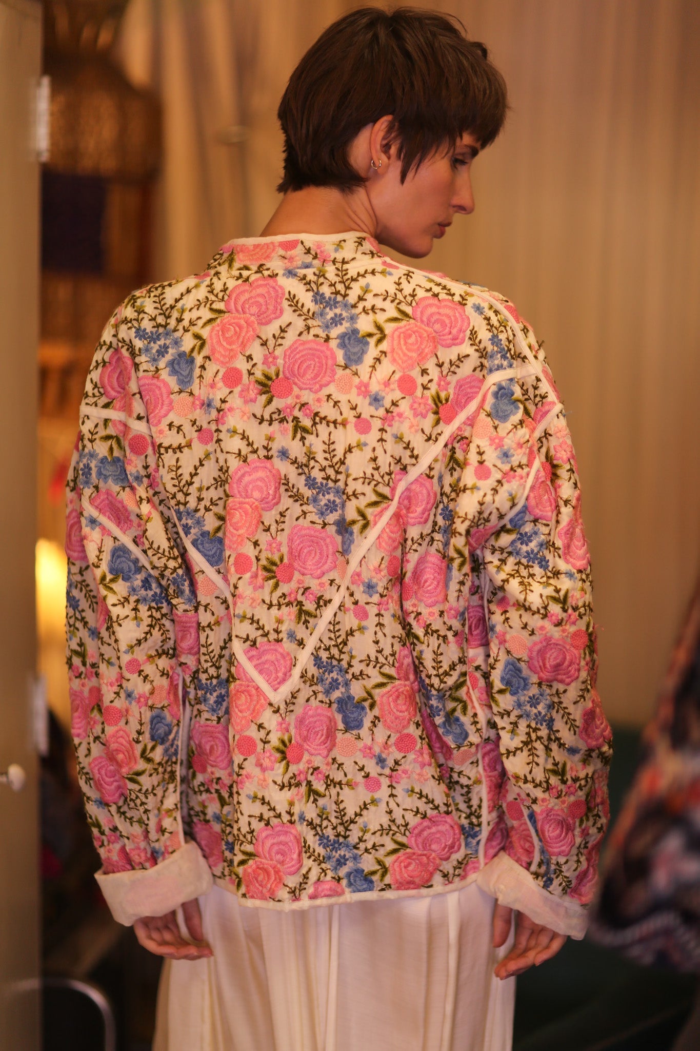 EMBROIDERED SILK JACKET ROSE GARDEN - BANGKOK TAILOR CLOTHING STORE - HANDMADE CLOTHING
