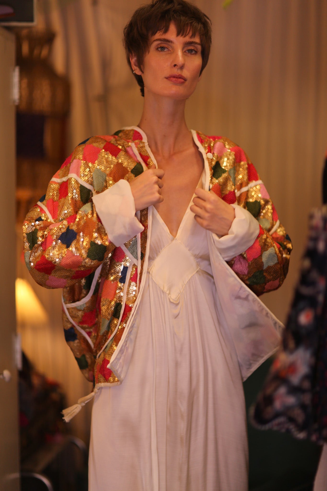 EMBROIDERED SILK JACKET ROYALE - BANGKOK TAILOR CLOTHING STORE - HANDMADE CLOTHING