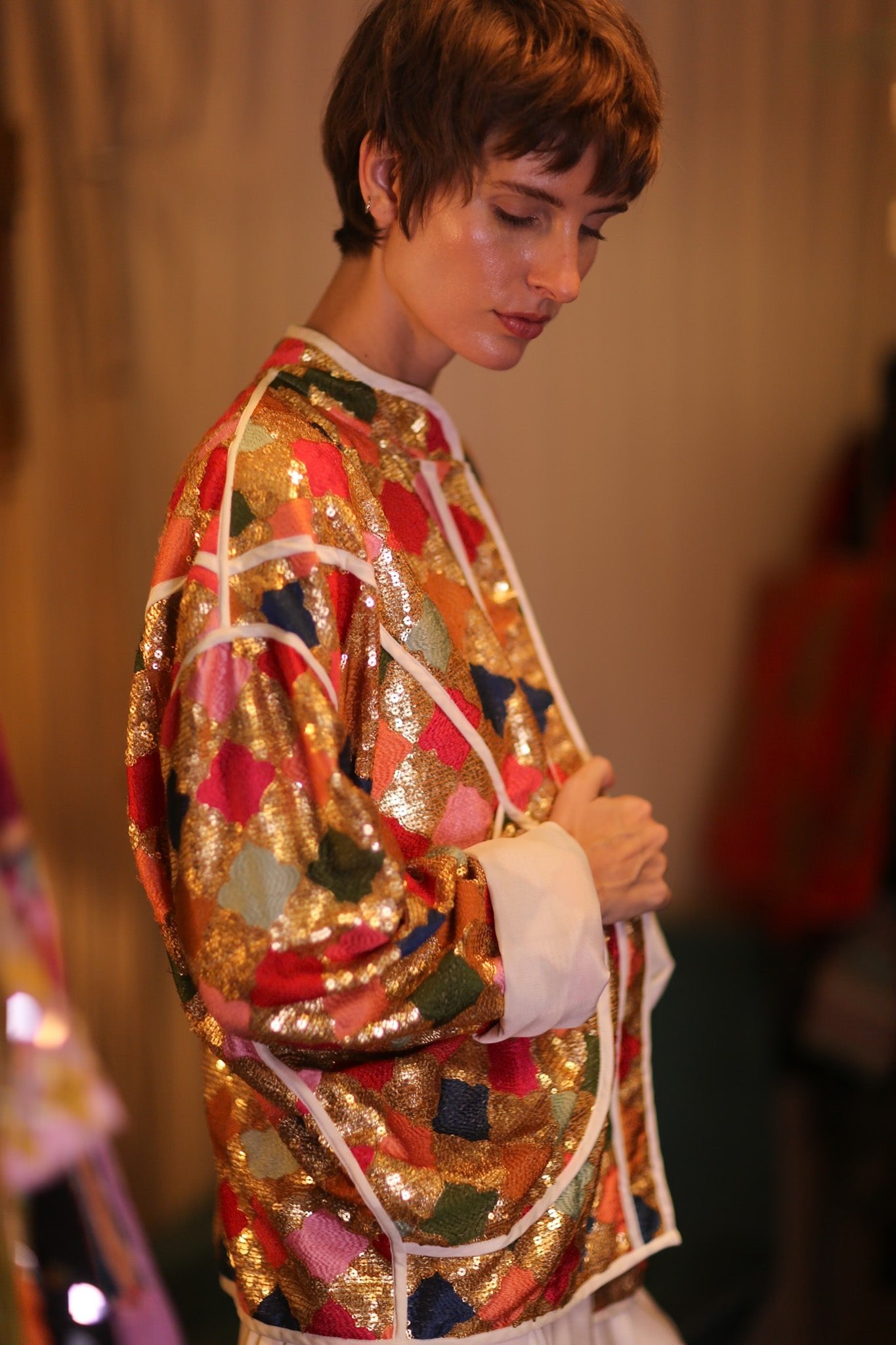 EMBROIDERED SILK JACKET ROYALE - BANGKOK TAILOR CLOTHING STORE - HANDMADE CLOTHING