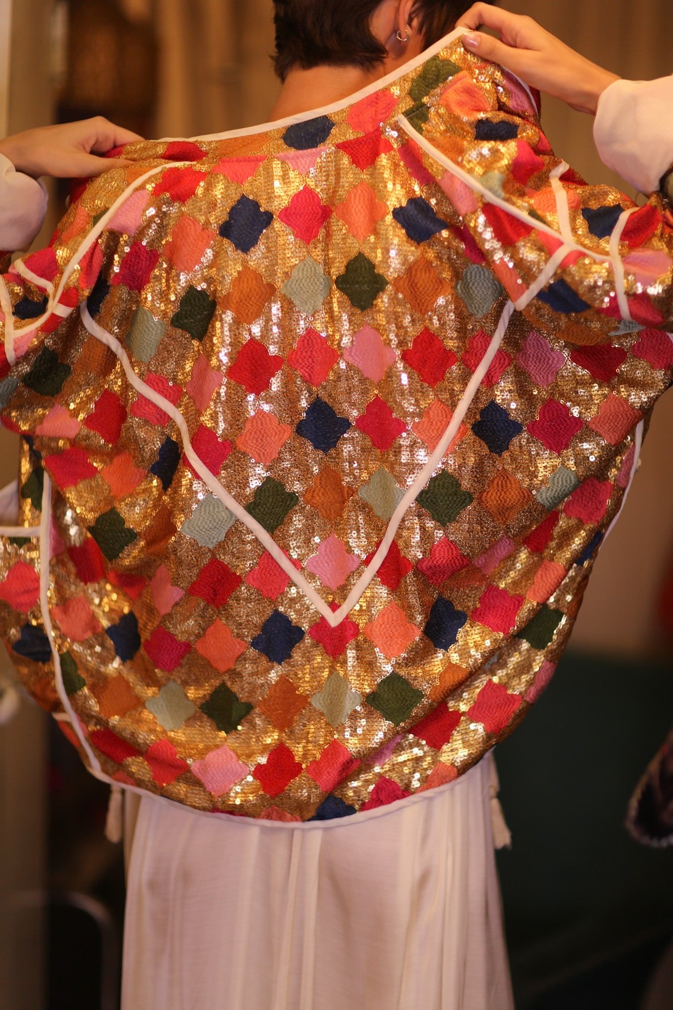 EMBROIDERED SILK JACKET ROYALE - BANGKOK TAILOR CLOTHING STORE - HANDMADE CLOTHING