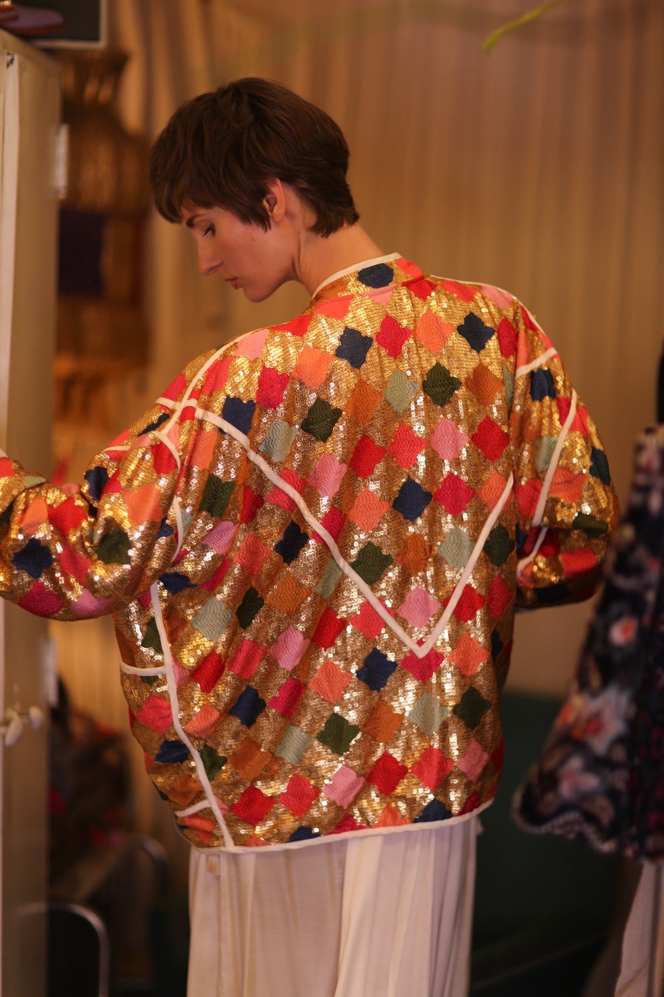EMBROIDERED SILK JACKET ROYALE - BANGKOK TAILOR CLOTHING STORE - HANDMADE CLOTHING