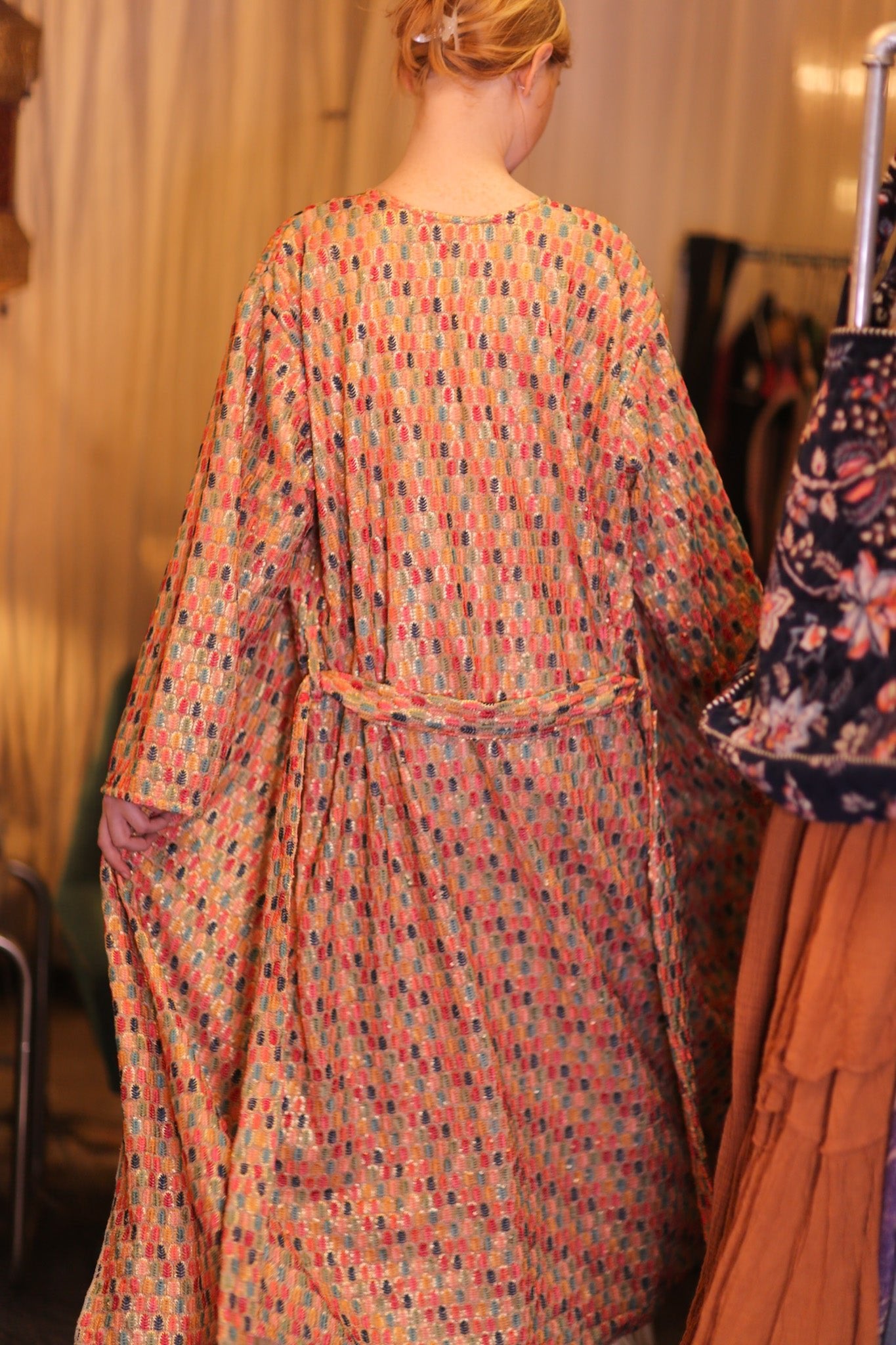 EMBROIDERED SILK KIMONO CONSTANCA BOREA - BANGKOK TAILOR CLOTHING STORE - HANDMADE CLOTHING