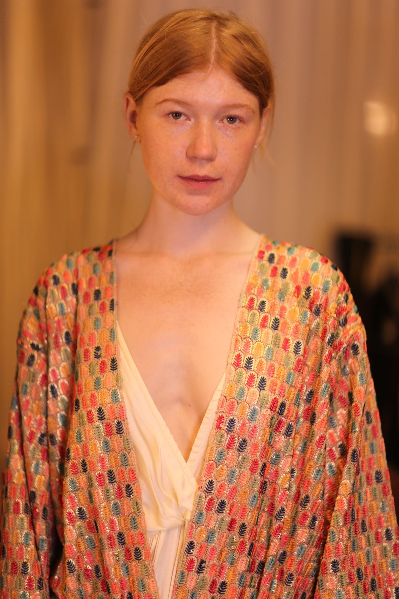 EMBROIDERED SILK KIMONO CONSTANCA BOREA - BANGKOK TAILOR CLOTHING STORE - HANDMADE CLOTHING