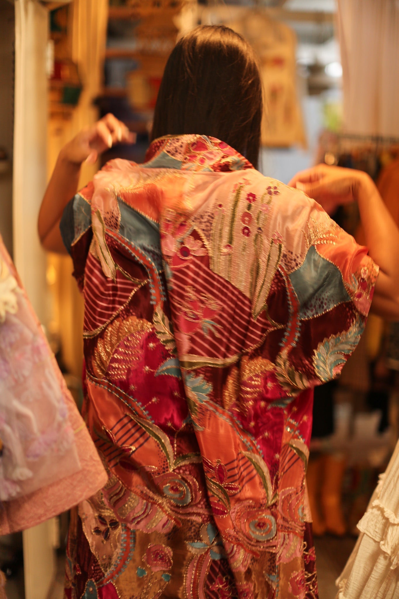 EMBROIDERED SILK KIMONO NATASHA - BANGKOK TAILOR CLOTHING STORE - HANDMADE CLOTHING