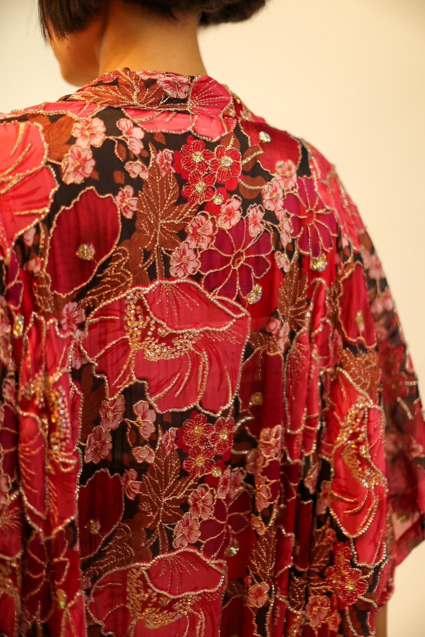 EMBROIDERED SILK KIMONO SANDY - BANGKOK TAILOR CLOTHING STORE - HANDMADE CLOTHING