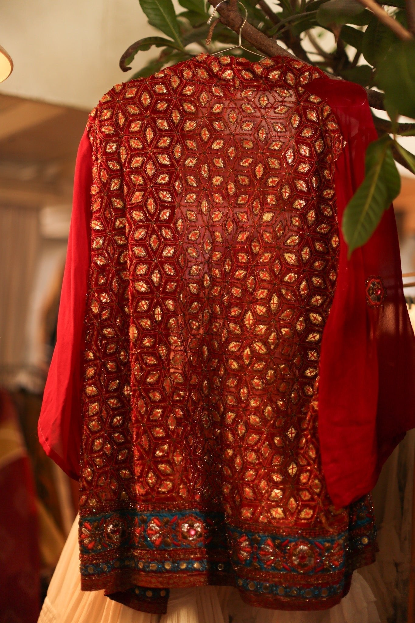 EMBROIDERED SILK KIMONO SARA - BANGKOK TAILOR CLOTHING STORE - HANDMADE CLOTHING