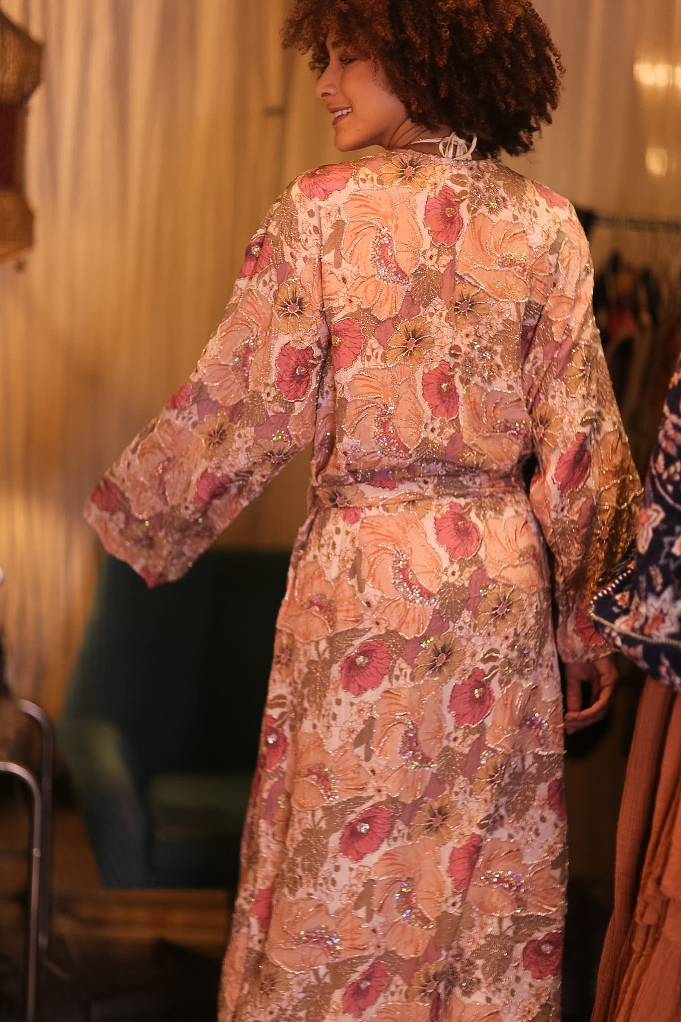 EMBROIDERED SILK LONG KIMONO CONTANCA IRIS - BANGKOK TAILOR CLOTHING STORE - HANDMADE CLOTHING