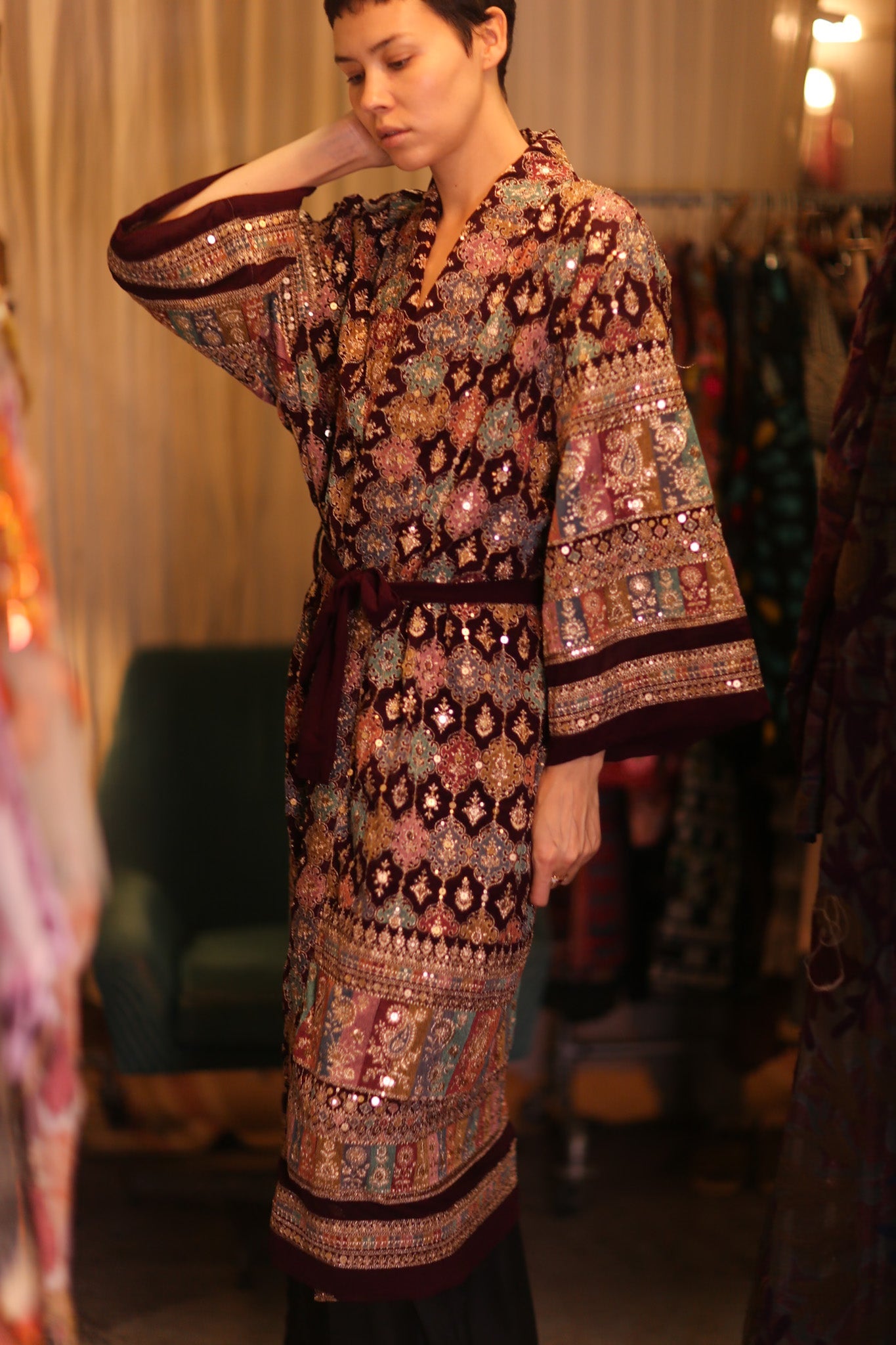 EMBROIDERED SILK RED KIMONO JORI - BANGKOK TAILOR CLOTHING STORE - HANDMADE CLOTHING