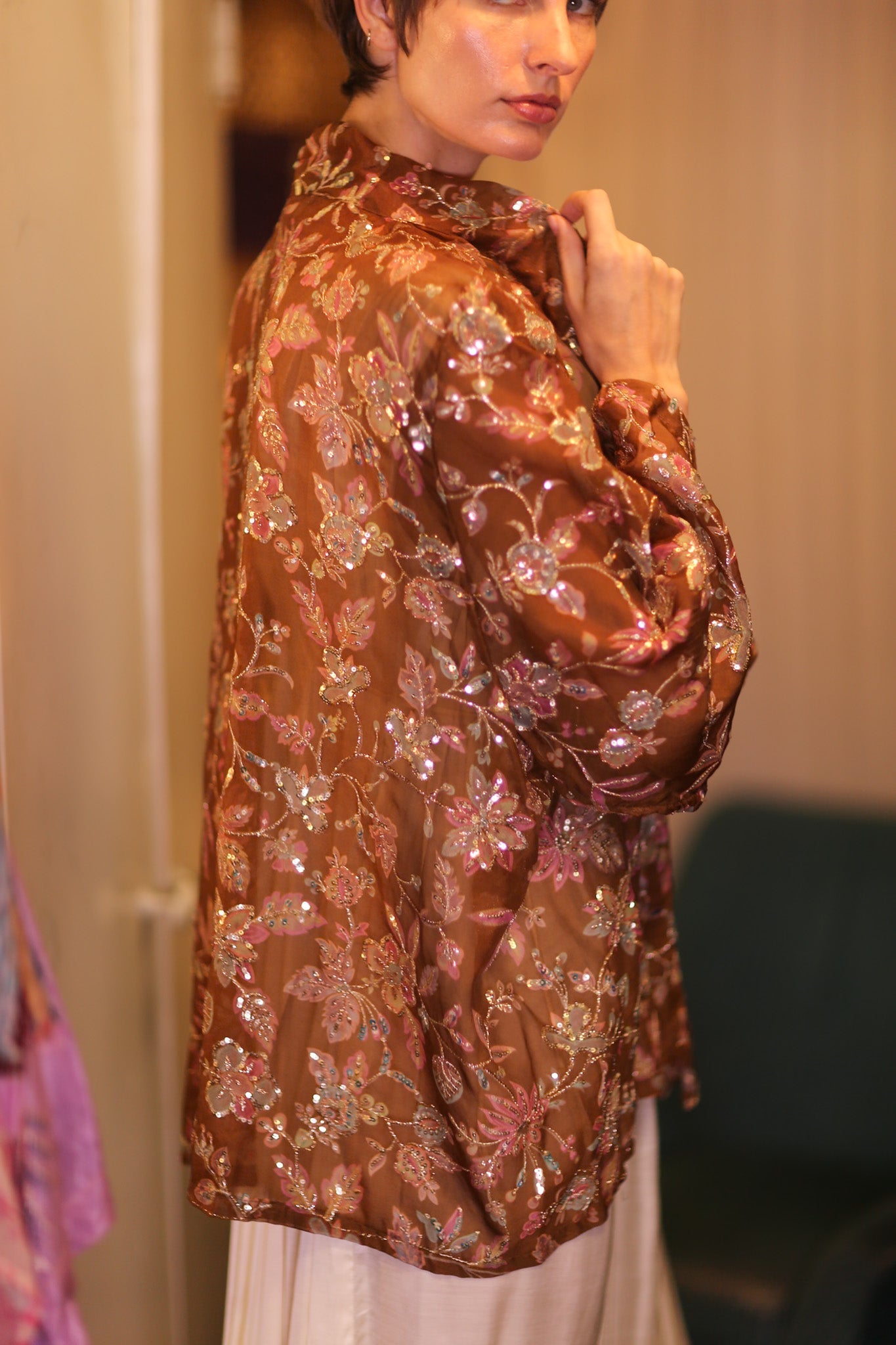 EMBROIDERED SILK SHORT KIMONO SIENNA - BANGKOK TAILOR CLOTHING STORE - HANDMADE CLOTHING