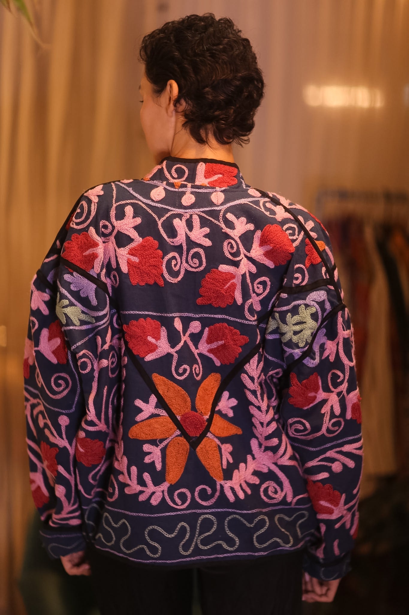 EMBROIDERED SUZANI JACKET JIM - BANGKOK TAILOR CLOTHING STORE - HANDMADE CLOTHING