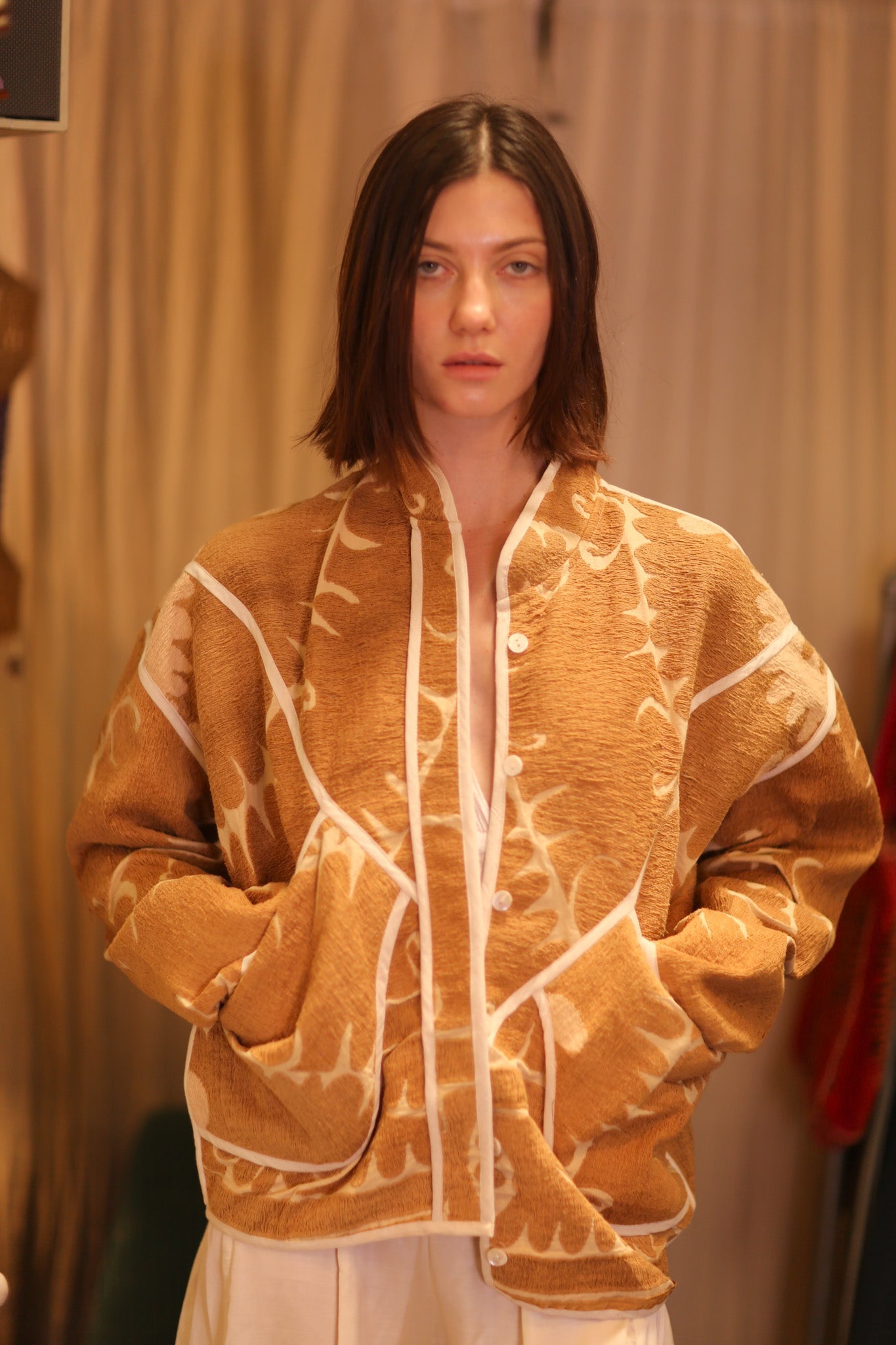 EMBROIDERED SUZANI JACKET LUCA - BANGKOK TAILOR CLOTHING STORE - HANDMADE CLOTHING