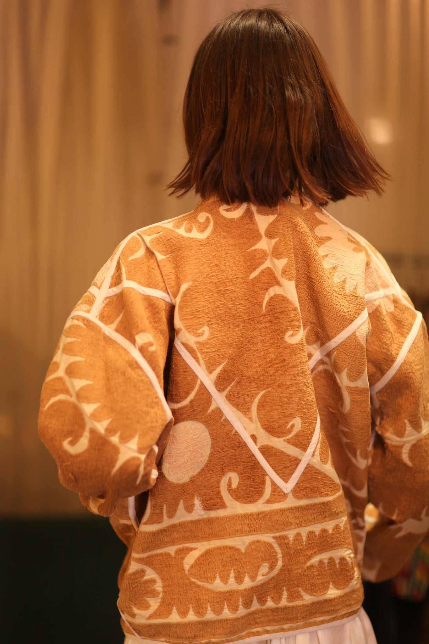 EMBROIDERED SUZANI JACKET LUCA - BANGKOK TAILOR CLOTHING STORE - HANDMADE CLOTHING
