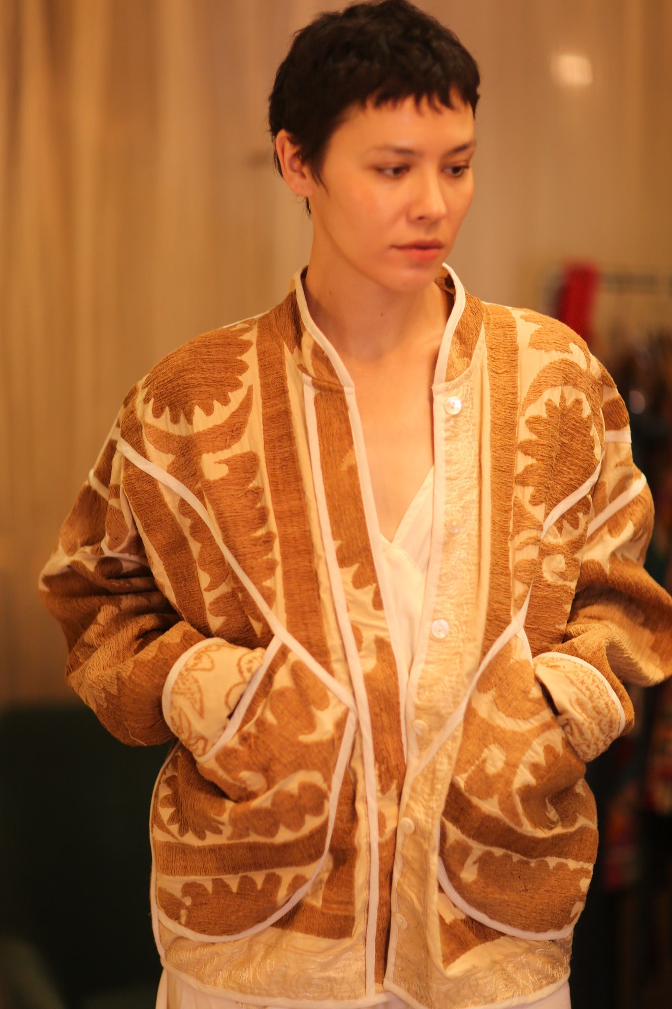 EMBROIDERED SUZANI JACKET PDIN - BANGKOK TAILOR CLOTHING STORE - HANDMADE CLOTHING