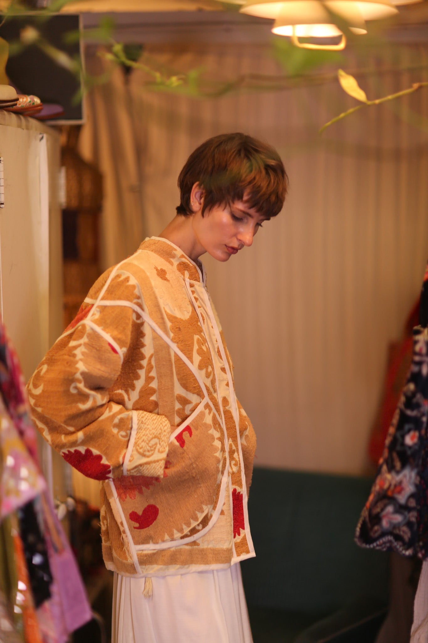 EMBROIDERED SUZANI JACKET ZARINA - BANGKOK TAILOR CLOTHING STORE - HANDMADE CLOTHING