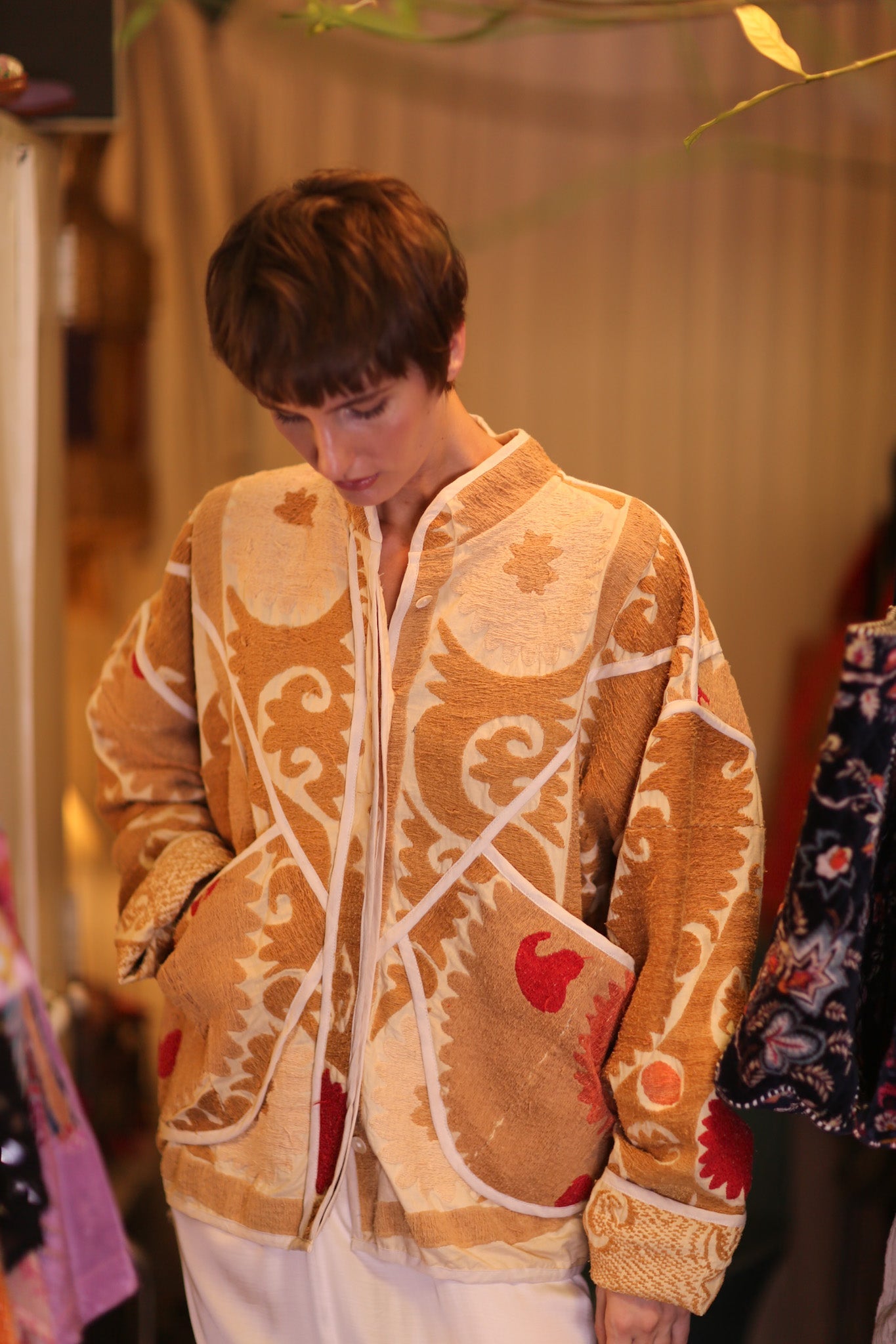 EMBROIDERED SUZANI JACKET ZARINA - BANGKOK TAILOR CLOTHING STORE - HANDMADE CLOTHING