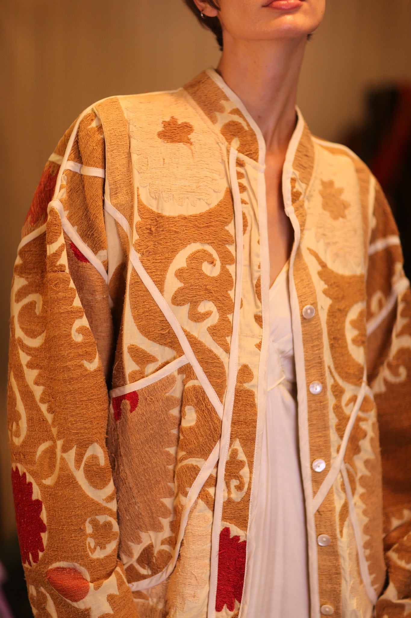EMBROIDERED SUZANI JACKET ZARINA - BANGKOK TAILOR CLOTHING STORE - HANDMADE CLOTHING