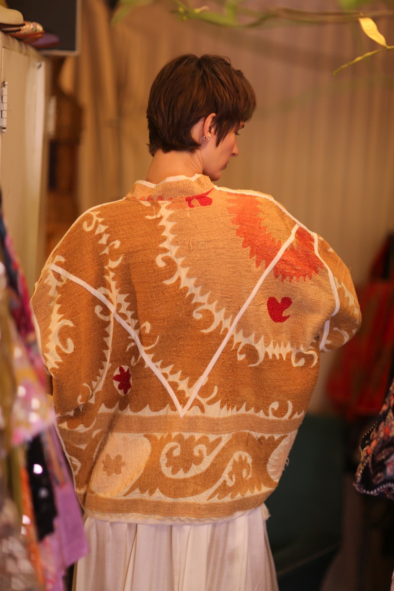 EMBROIDERED SUZANI JACKET ZARINA - BANGKOK TAILOR CLOTHING STORE - HANDMADE CLOTHING