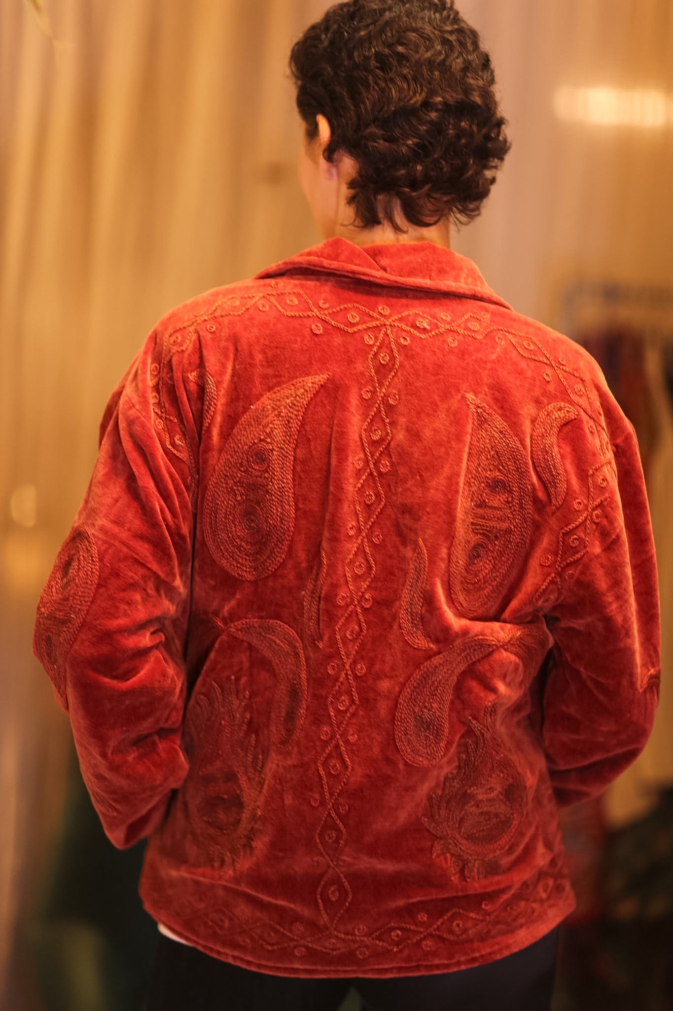 EMBROIDERED VELVET COAT HIRAI - BANGKOK TAILOR CLOTHING STORE - HANDMADE CLOTHING